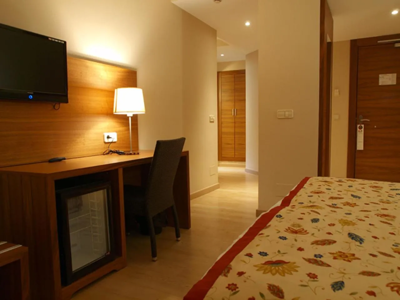 Photo of the whole room, Bed in Hotel Guillem & Spa