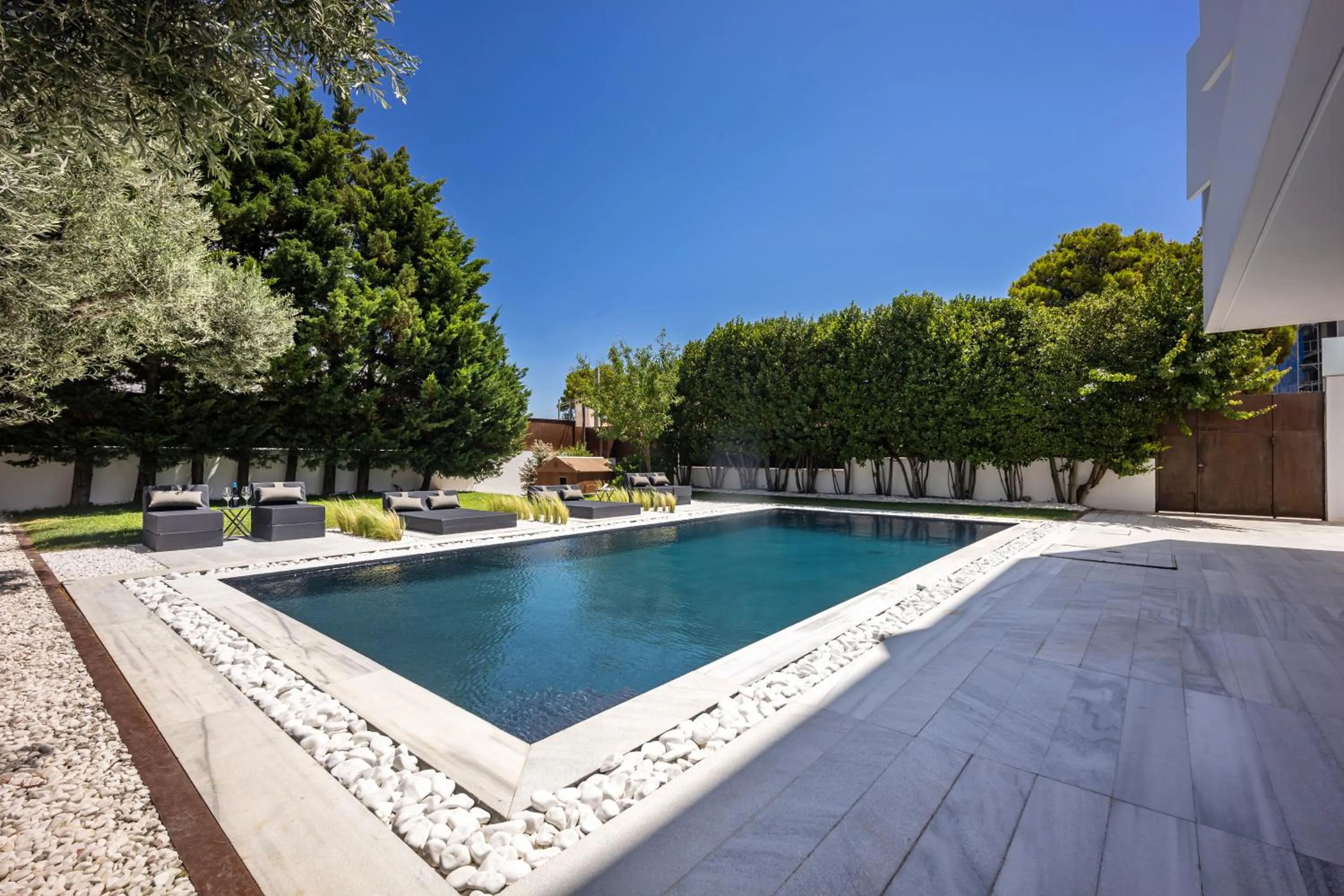 Swimming pool in Infinity White Complex by GK Properties