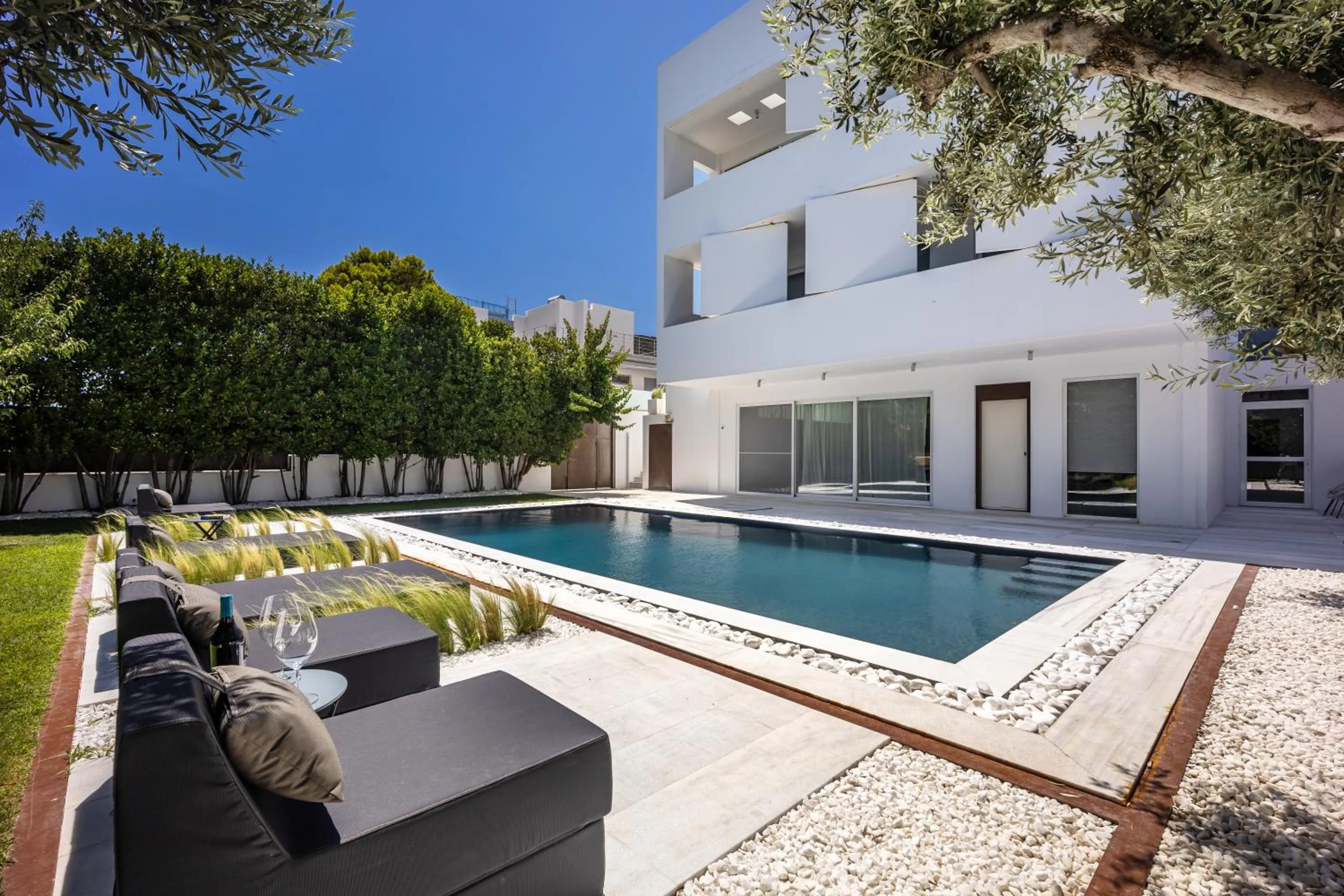 Swimming pool in Infinity White Complex by GK Properties