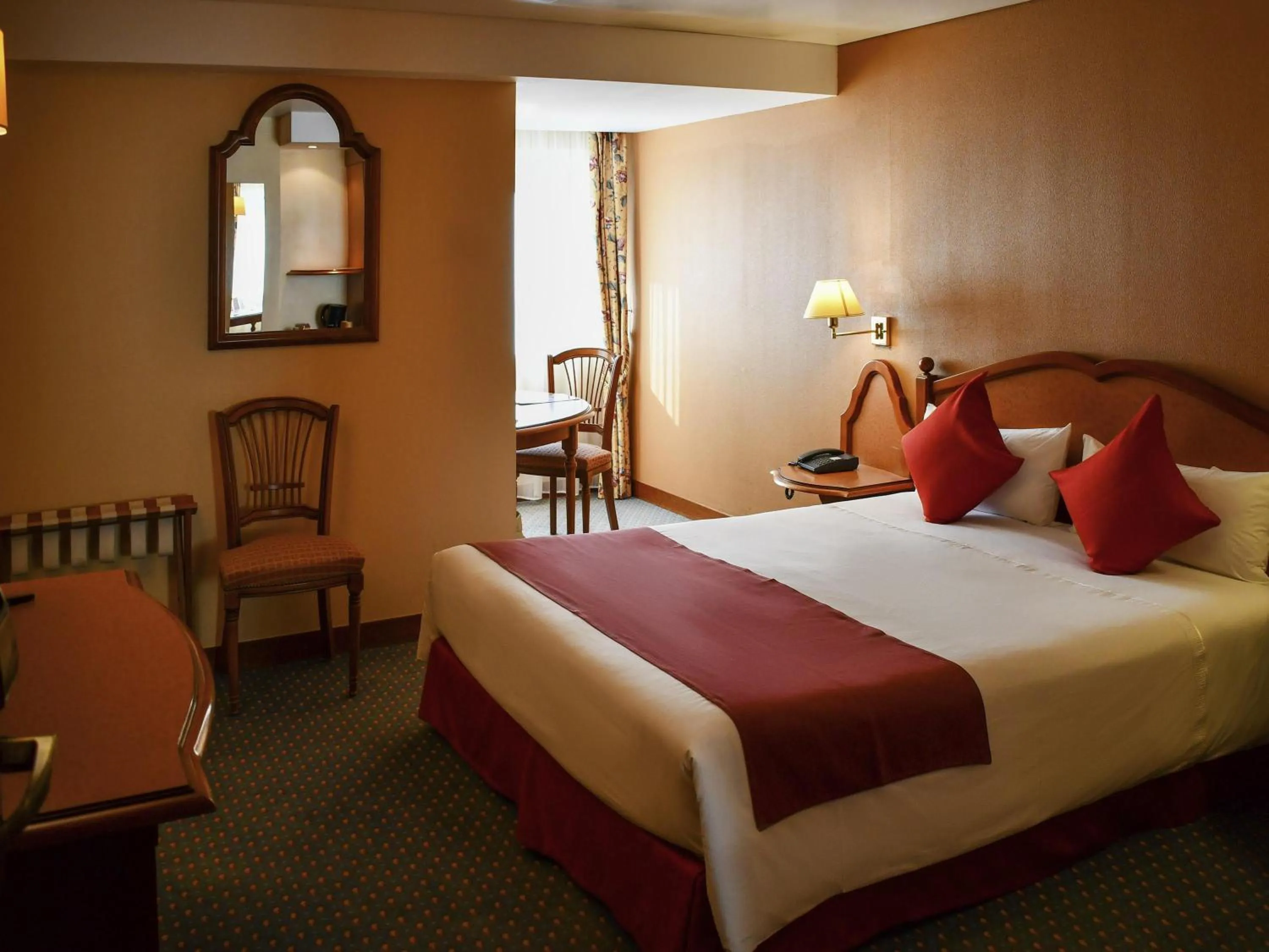 Bedroom, Bed in Mercure Andorra