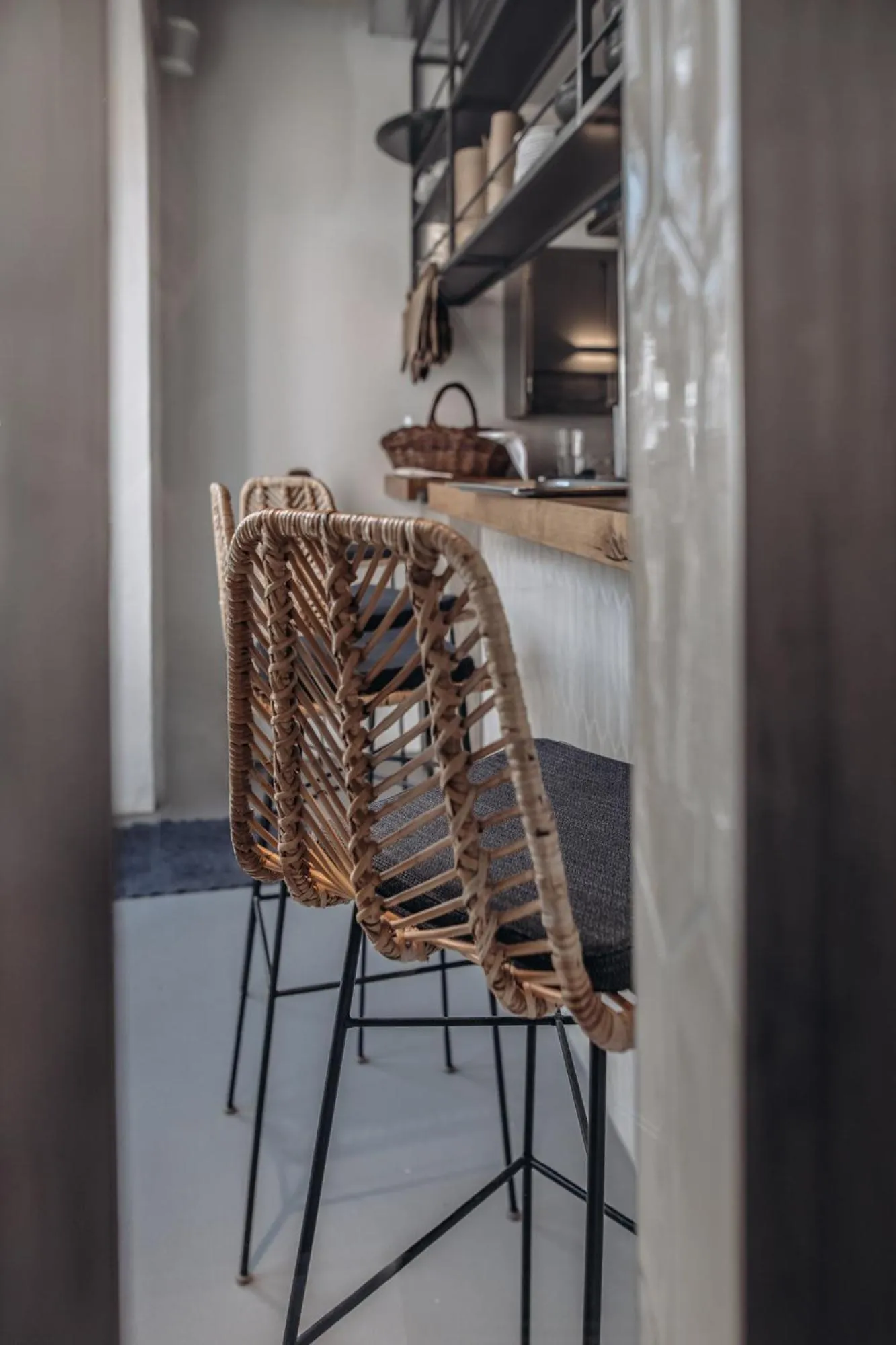 Restaurant/places to eat in River Residence