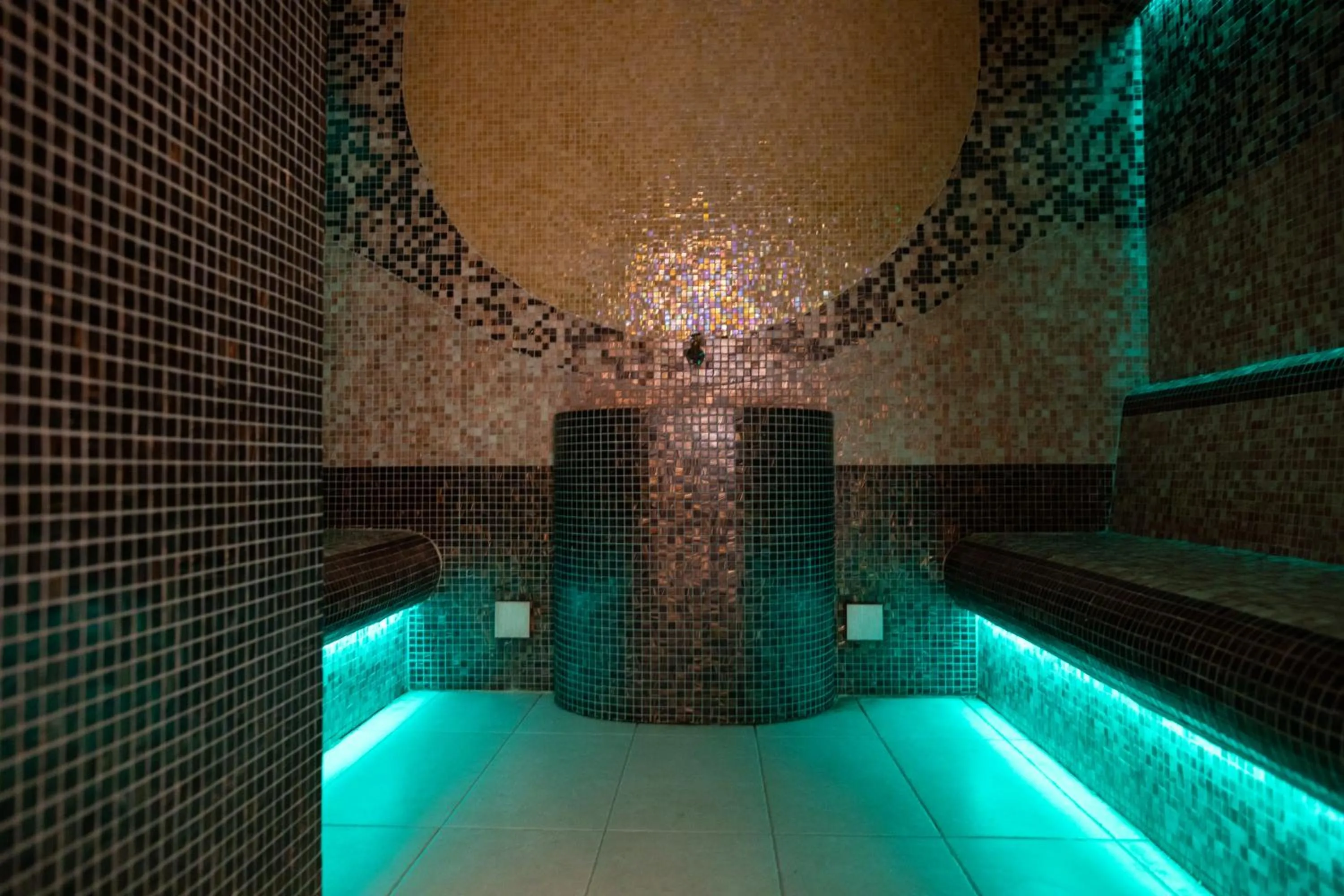Spa and wellness centre/facilities in Hotel Olanesti & Spa Medical