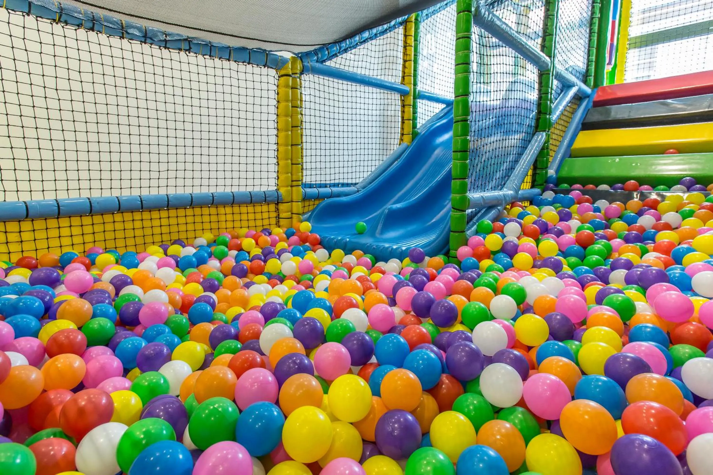 Children play ground in Hotel Olanesti & Spa Medical