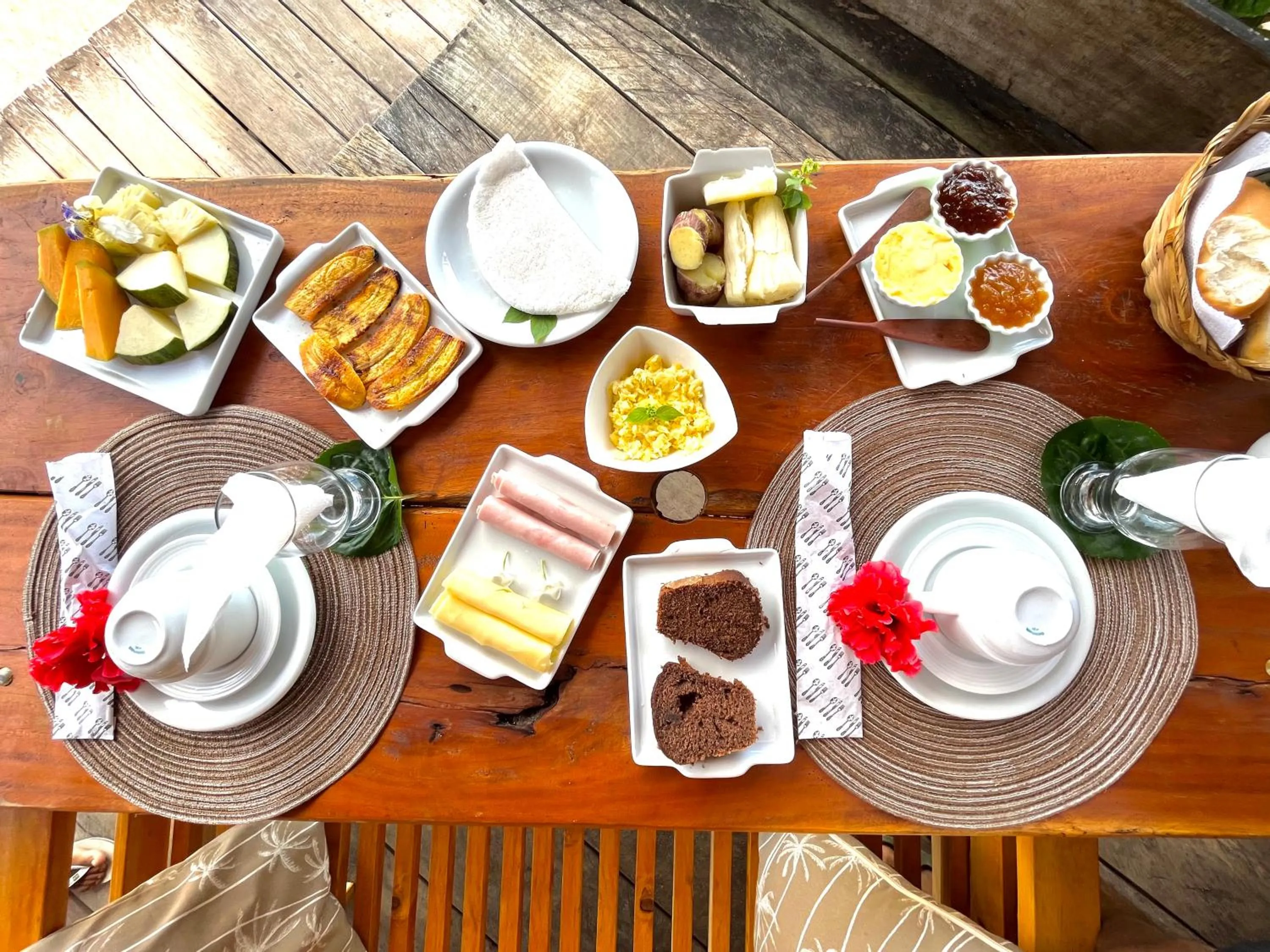 Breakfast in Pousada Nascente do Sol