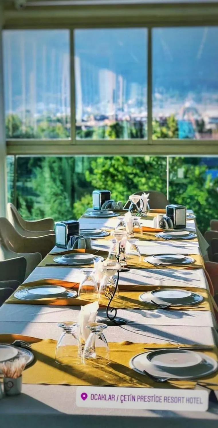 Restaurant/places to eat in Ceti̇n Presti̇ge Resort