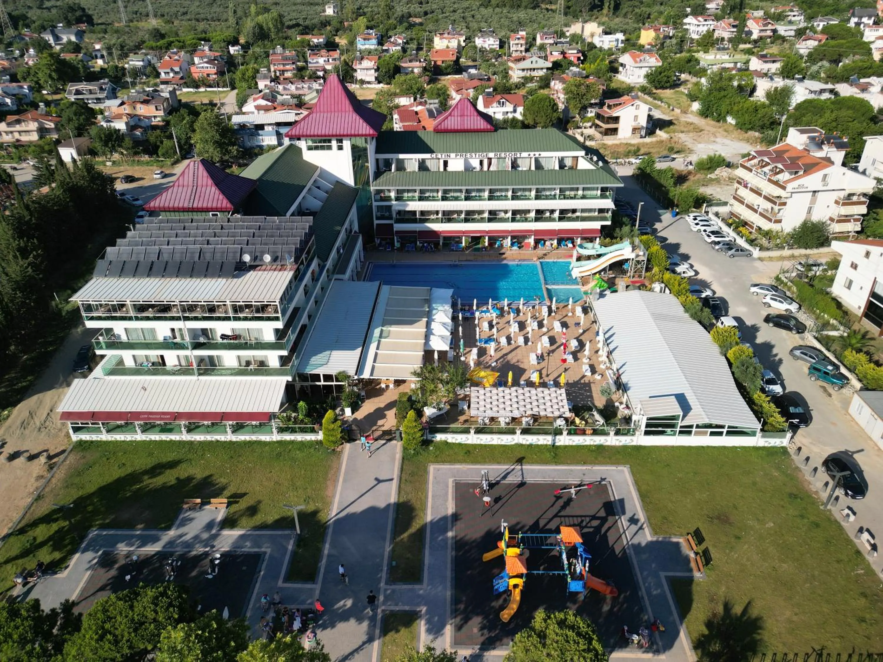 Property building in Ceti̇n Presti̇ge Resort