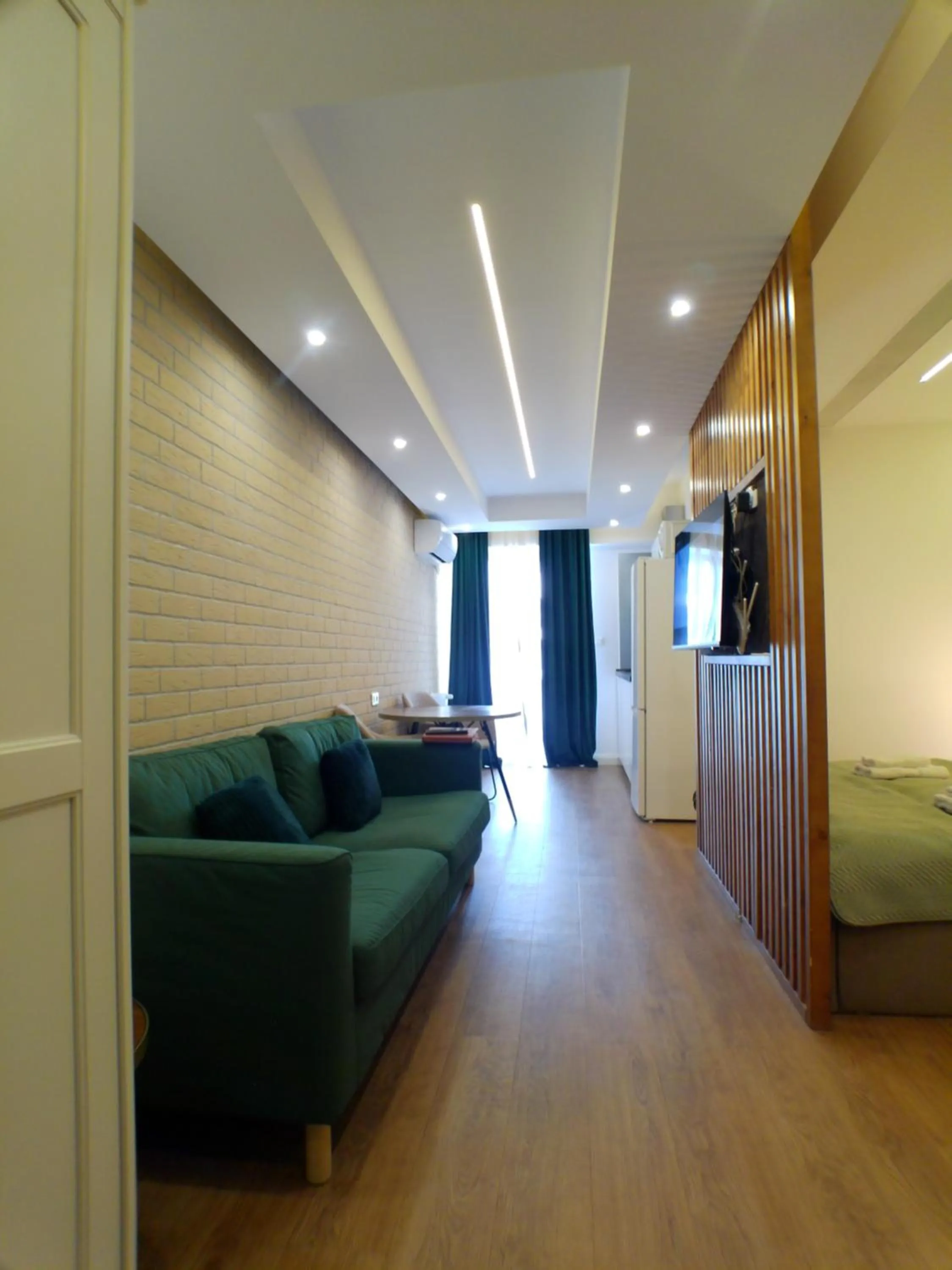 TV and multimedia, Bed in Upground Residence Apartments