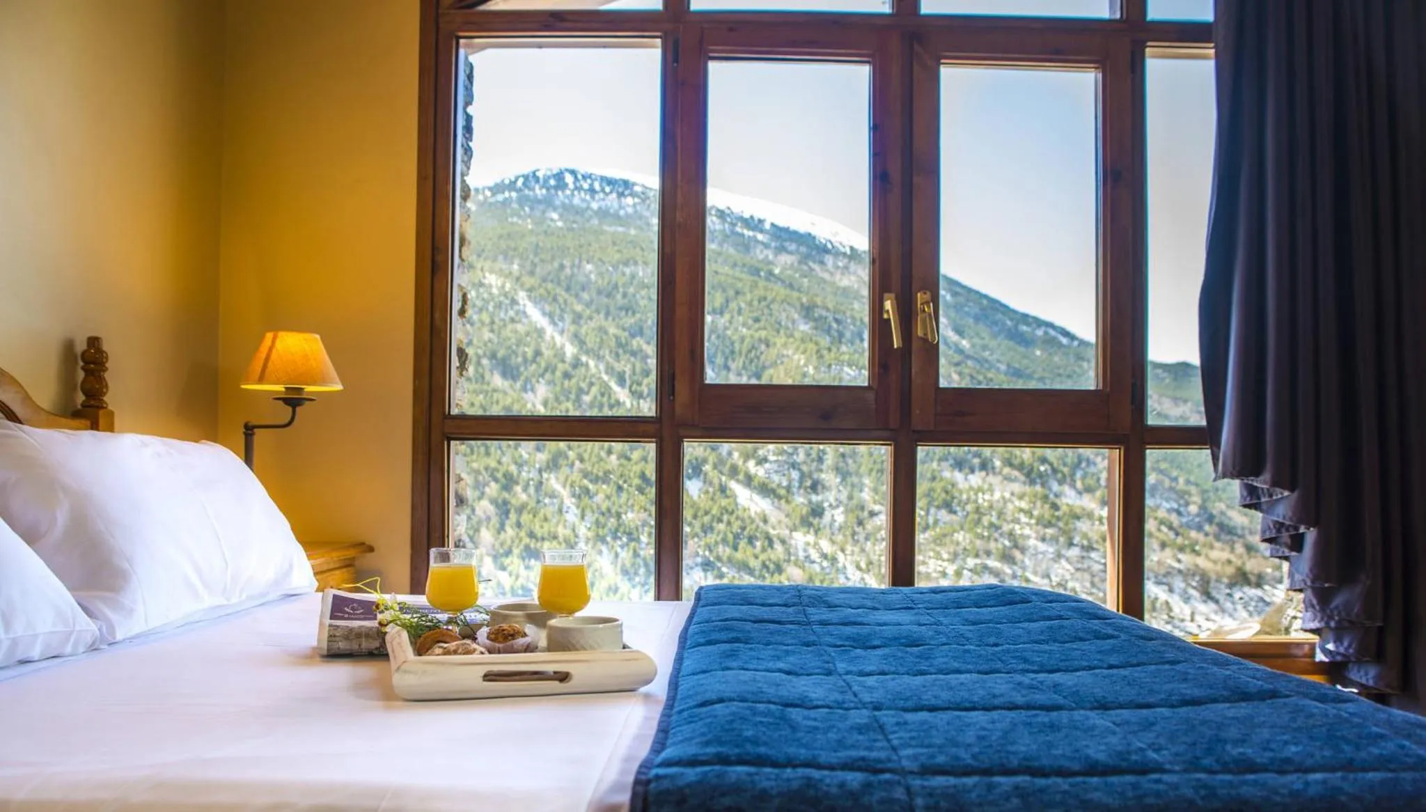 Bed in Apartamentos Ona Dorada el Tarter