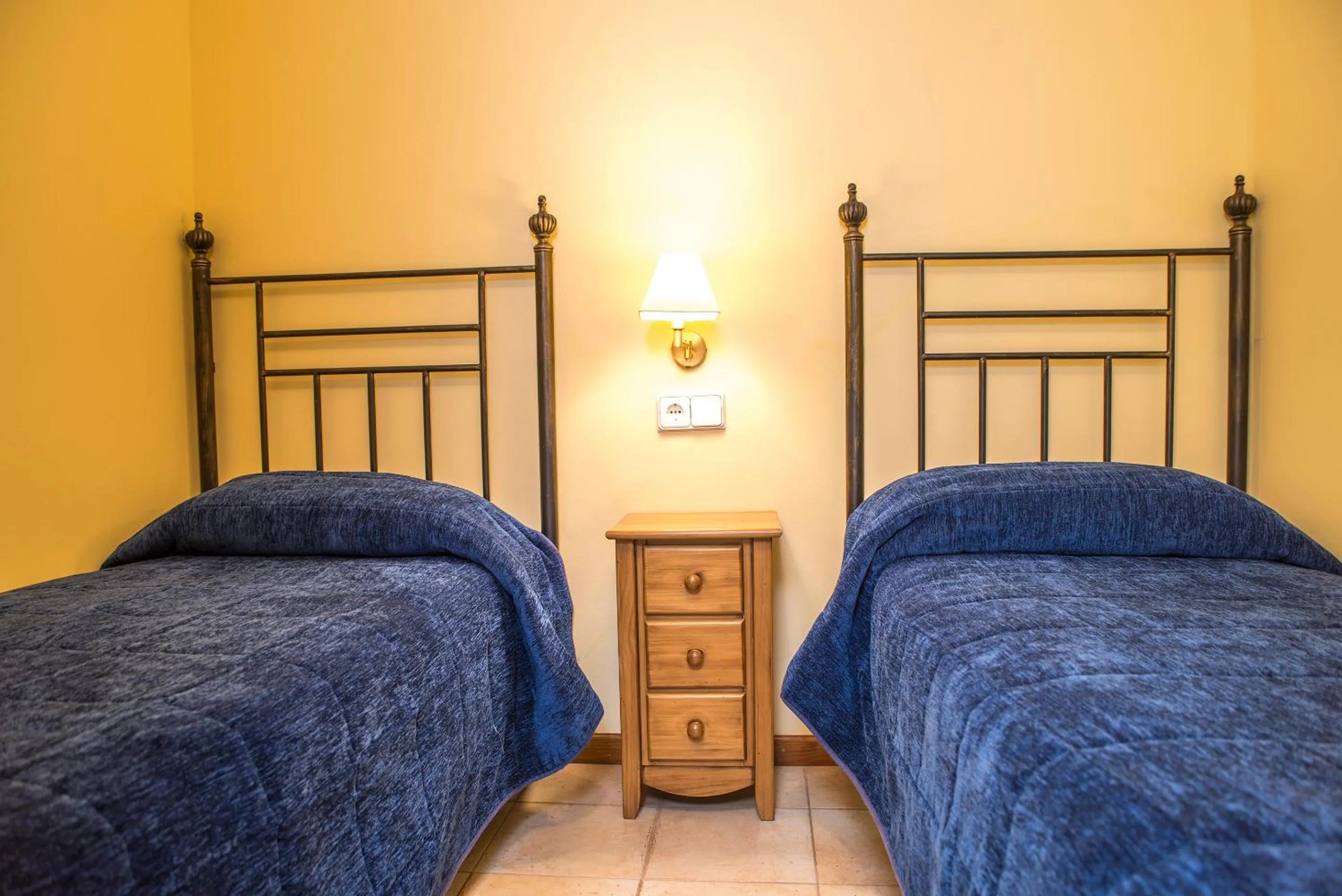 Bed in Apartamentos Ona Dorada el Tarter