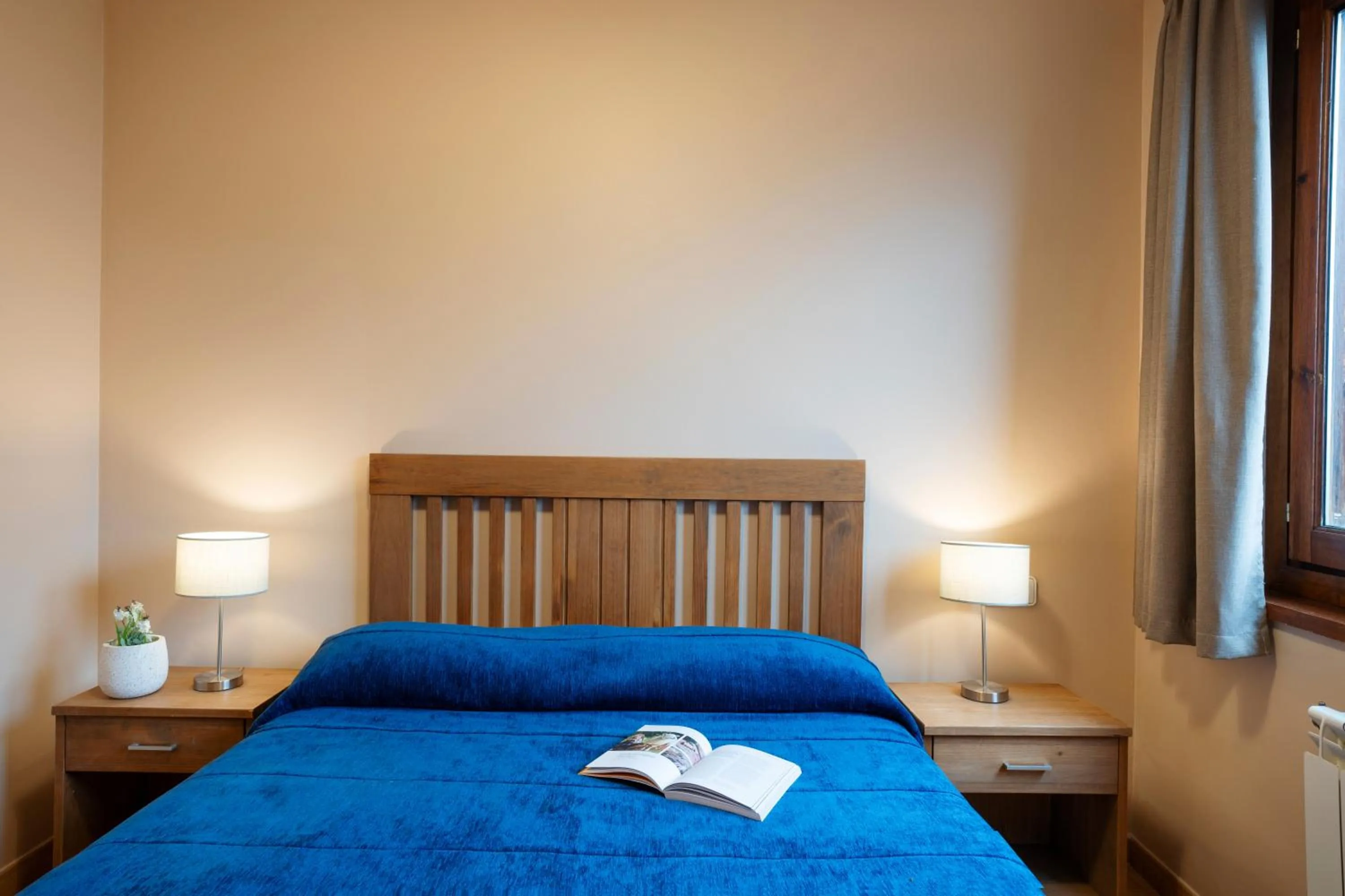 Bed in Apartamentos Ona Dorada el Tarter