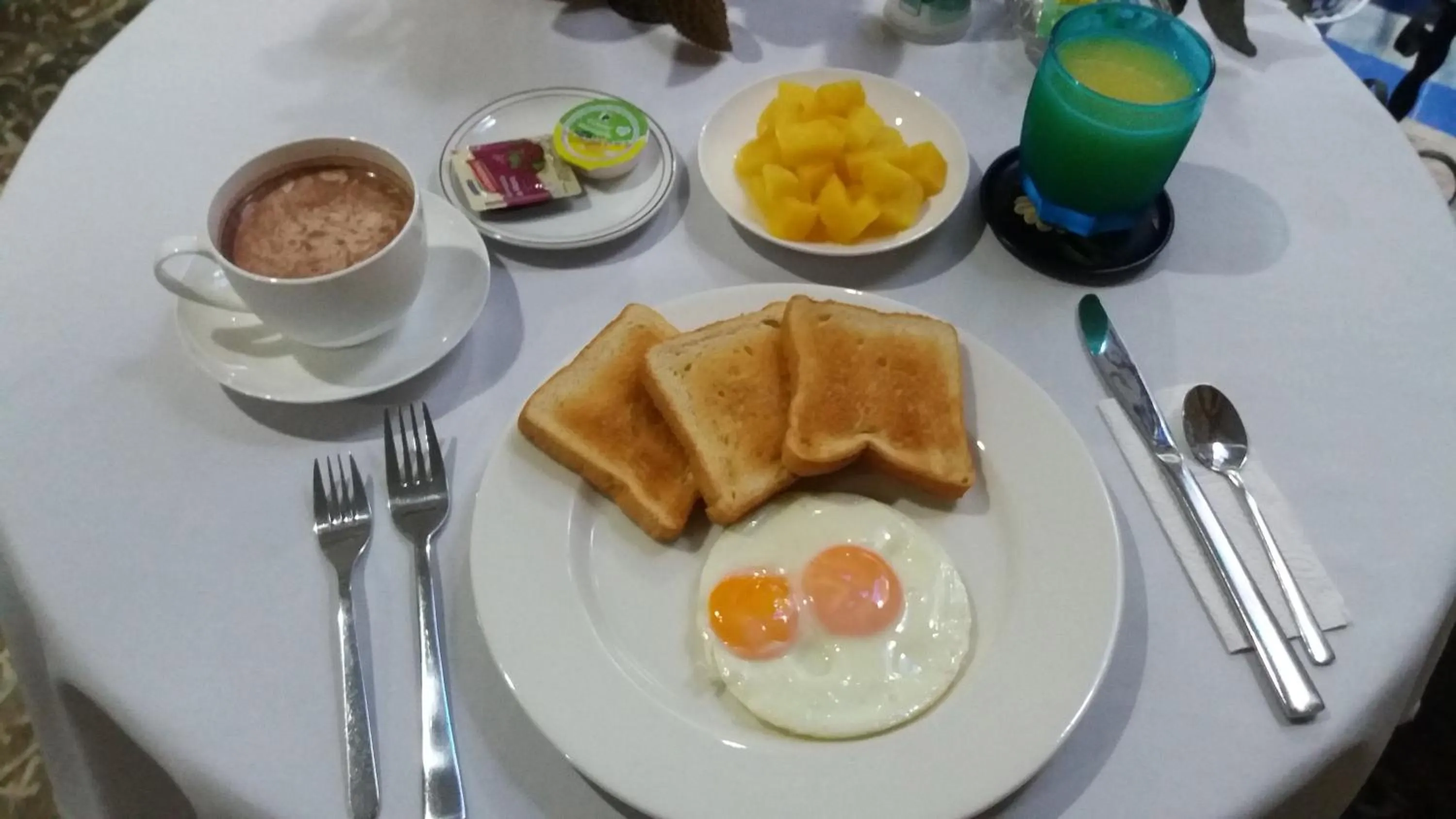 Breakfast in Hotel Fegali Art Boutique