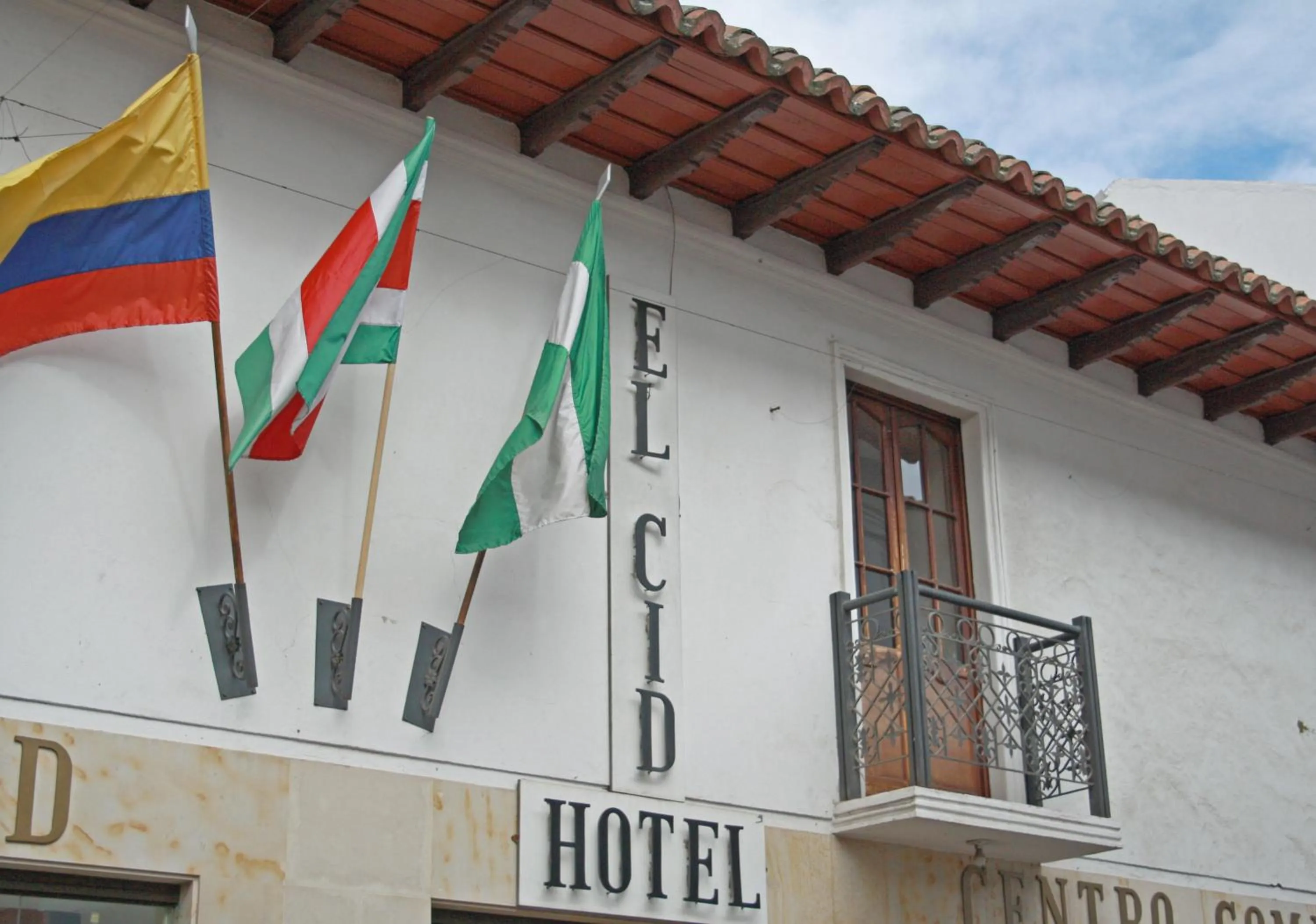 Facade/entrance in Hotel El Cid Plaza Premium