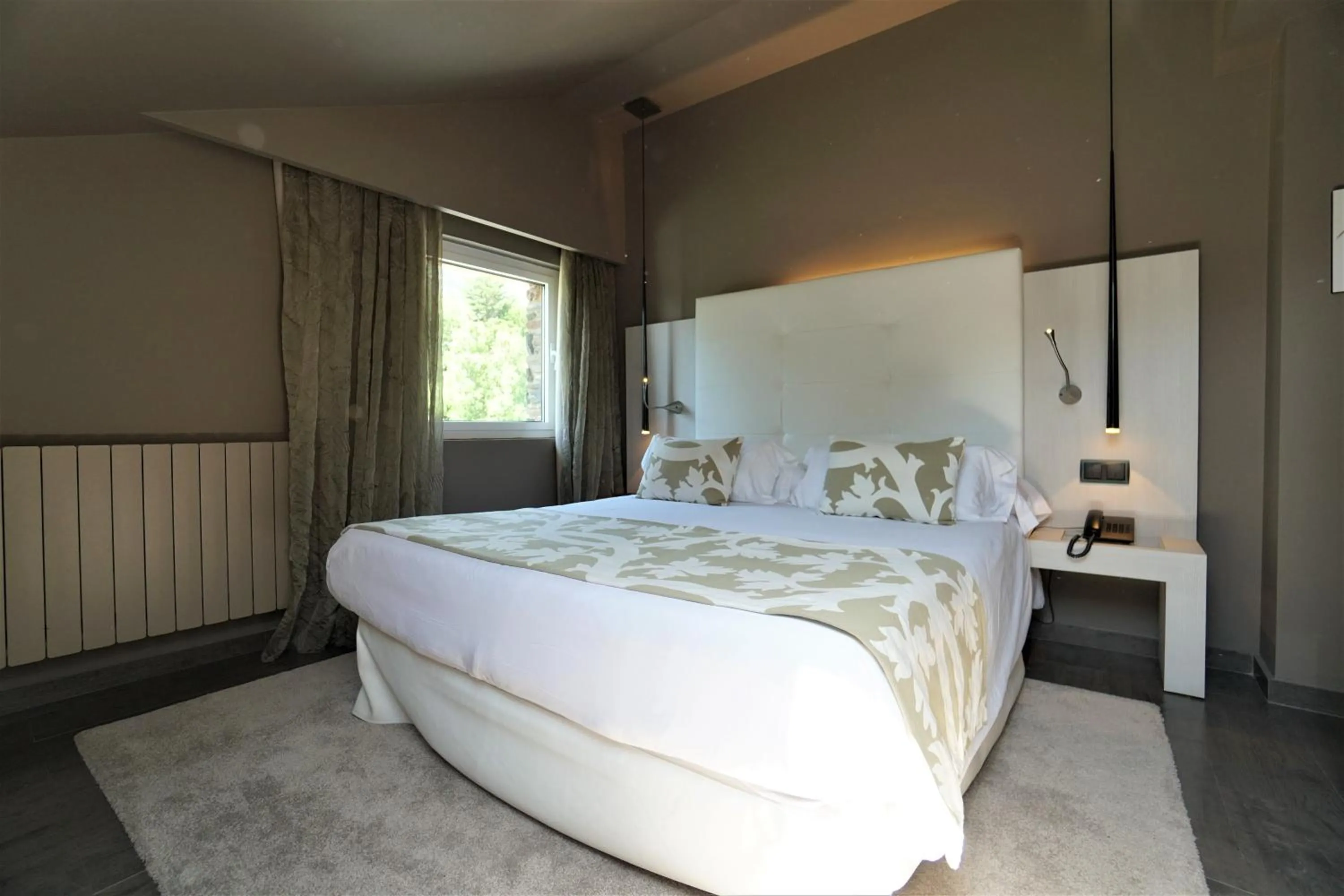 Bed in Hotel & Spa Xalet Bringue