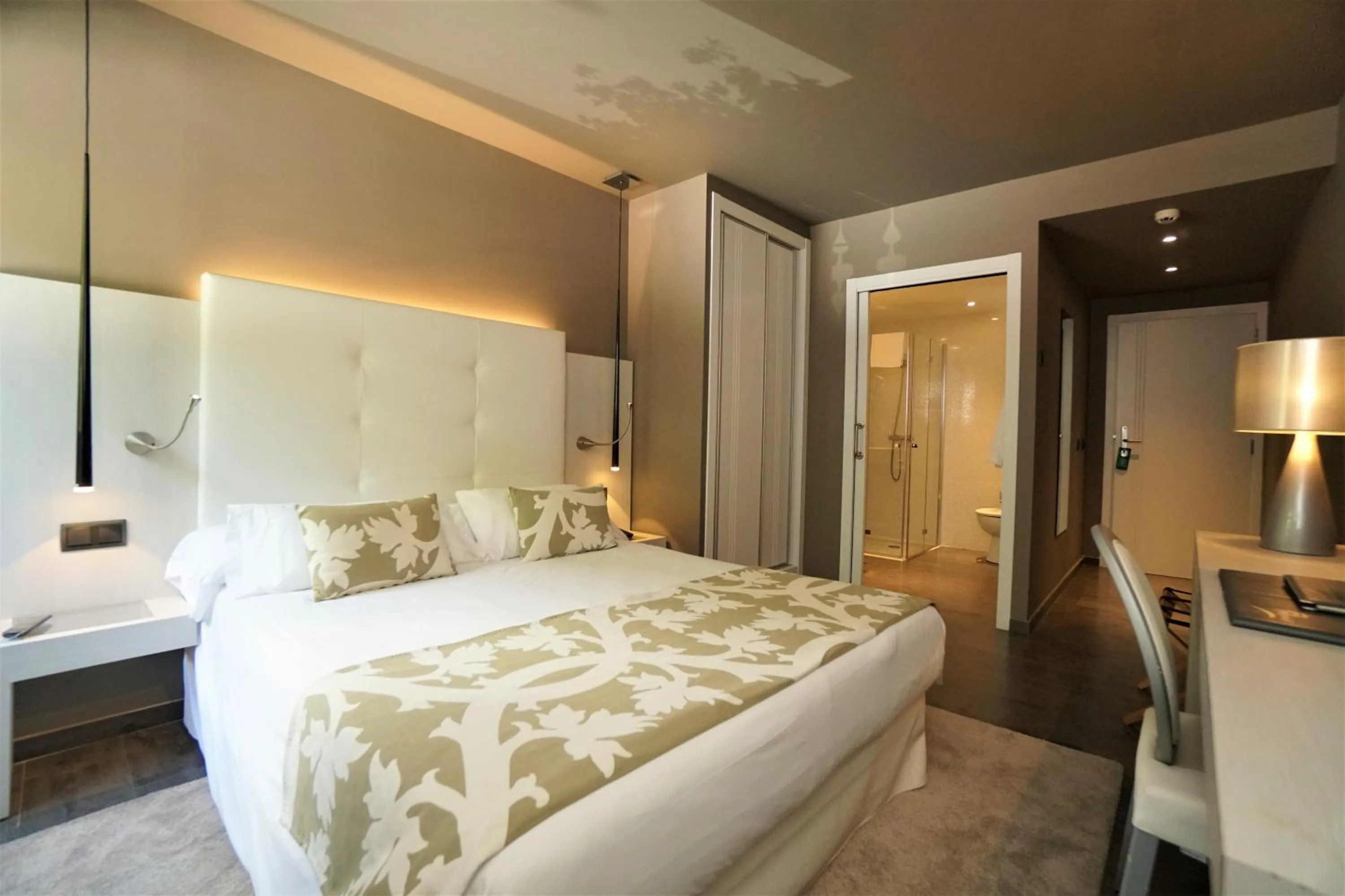 Bed in Hotel & Spa Xalet Bringue