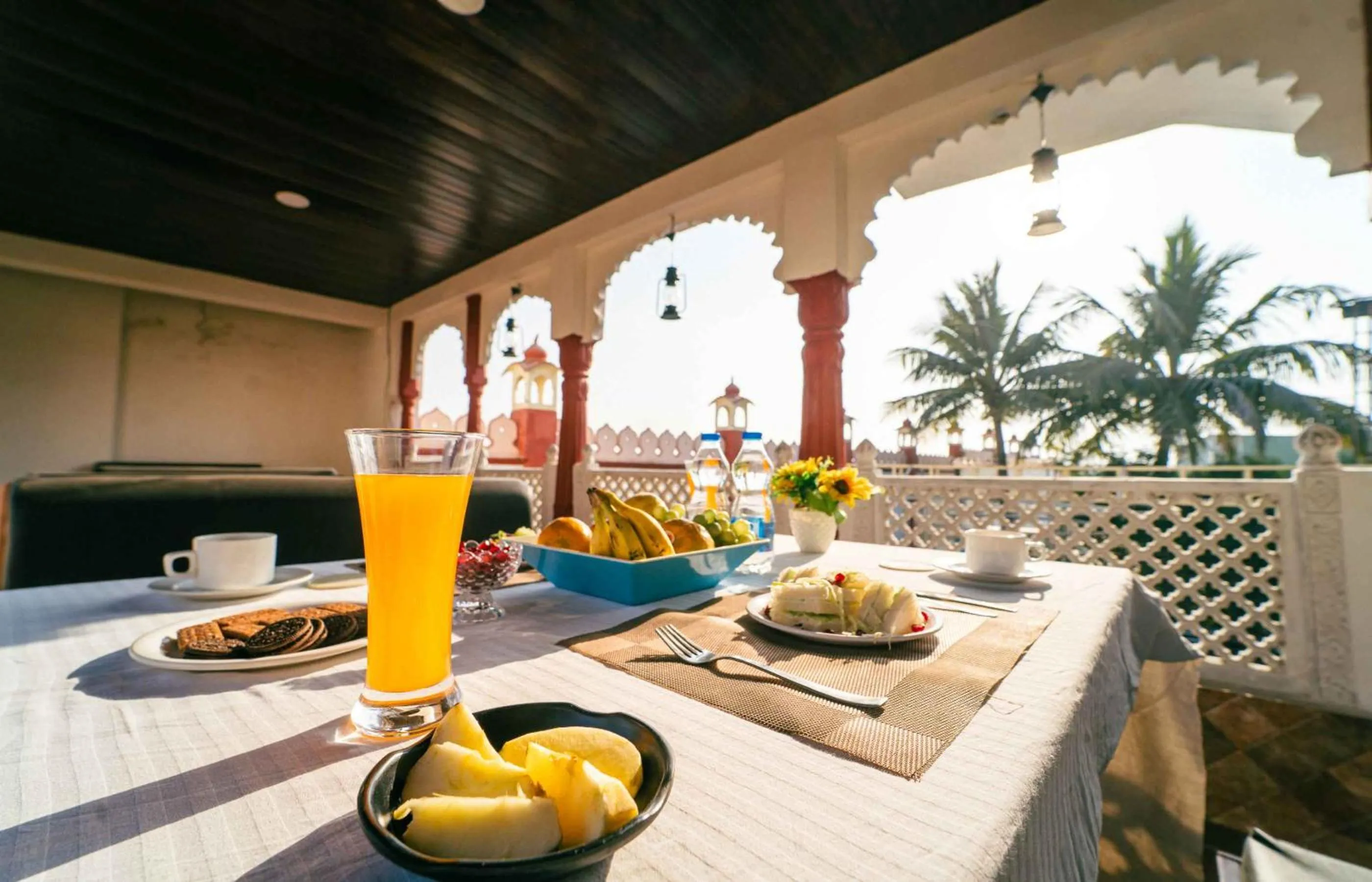 Restaurant/places to eat in Hotel Royal Paradise