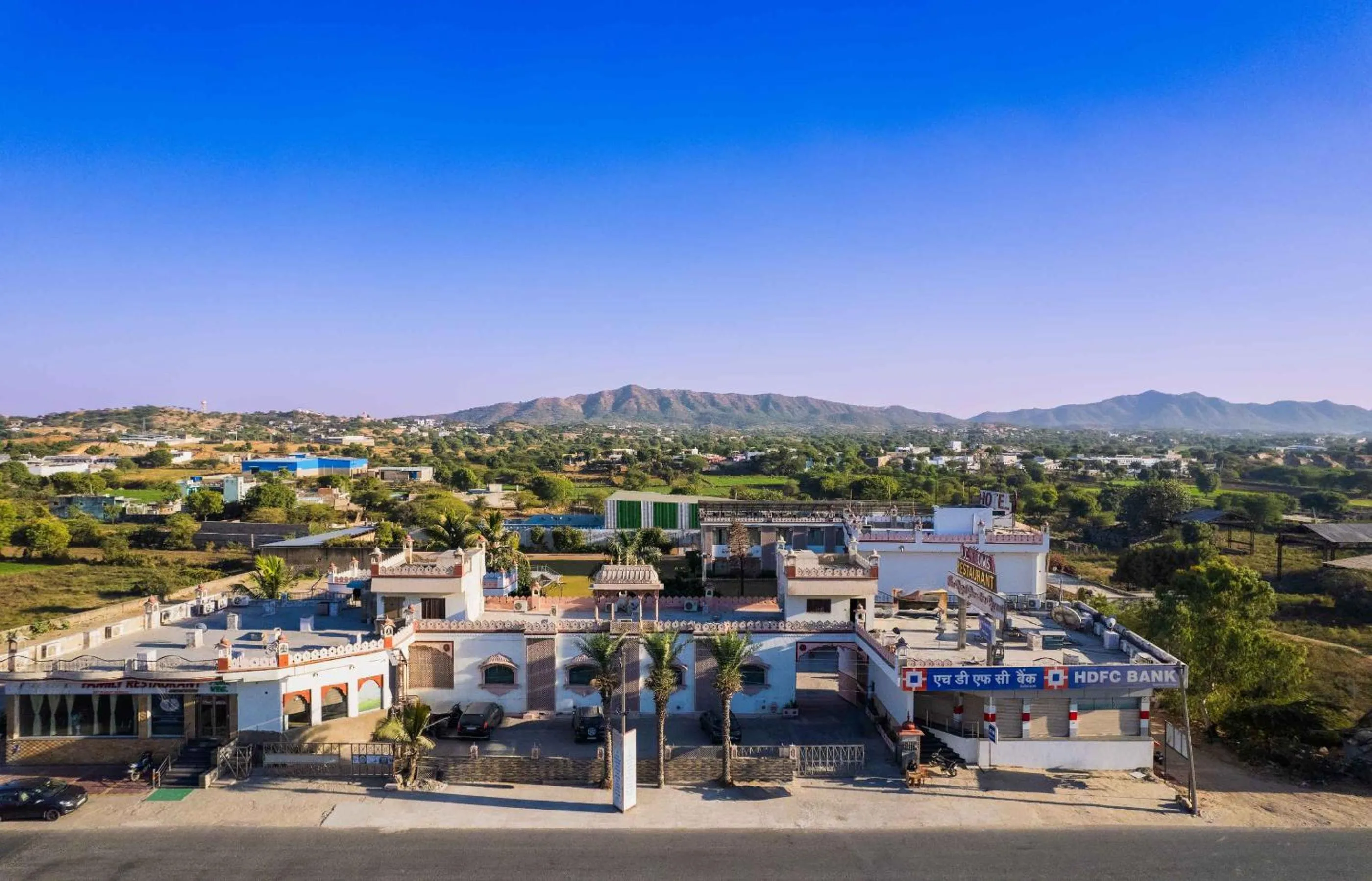 Property building in Hotel Royal Paradise