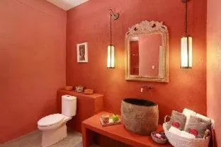 Bathroom in PinkCoco Gili Trawangan - Constant Surprises - for Cool Adults Only