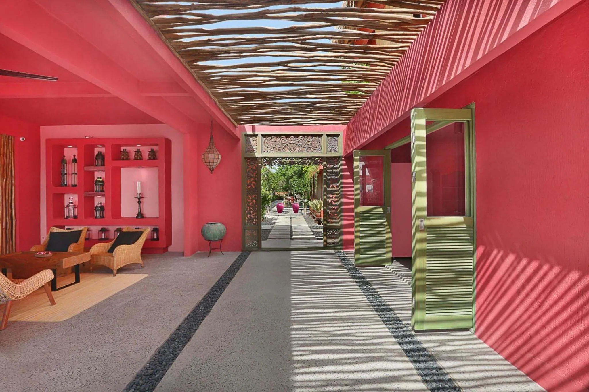 Facade/entrance in PinkCoco Gili Trawangan - Constant Surprises - for Cool Adults Only