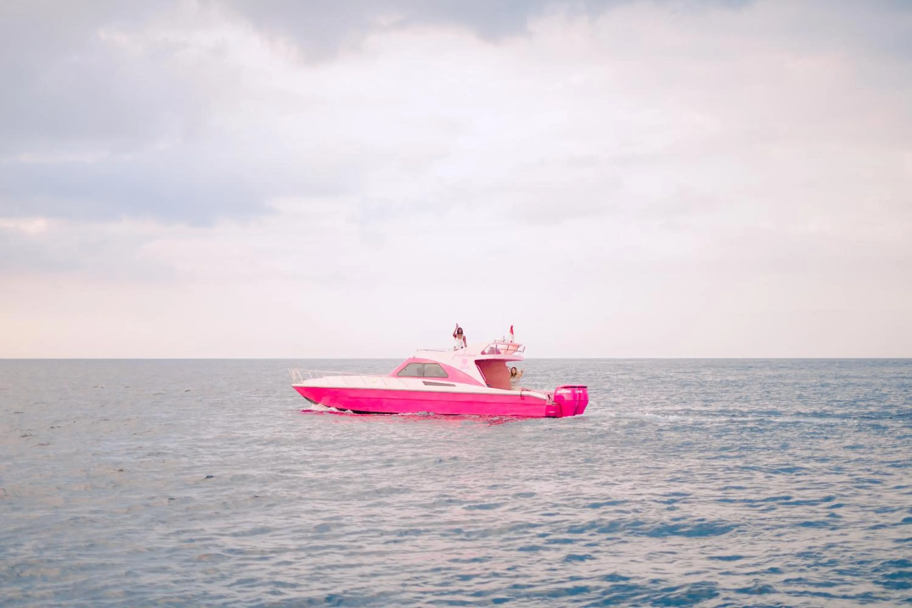 Day in PinkCoco Gili Trawangan - Constant Surprises - for Cool Adults Only