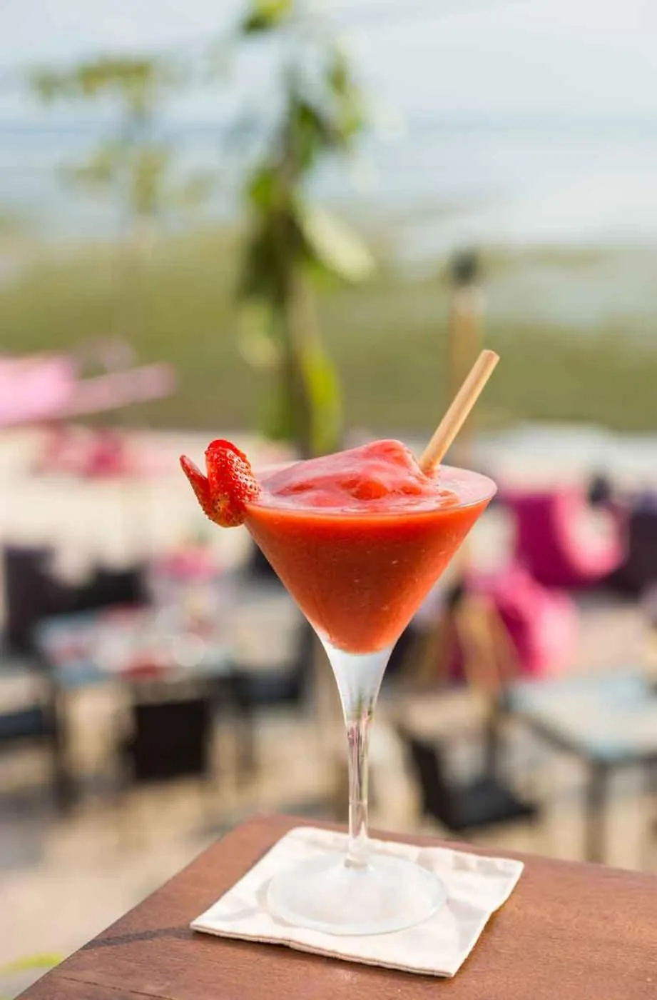 Drinks in PinkCoco Gili Trawangan - Constant Surprises - for Cool Adults Only