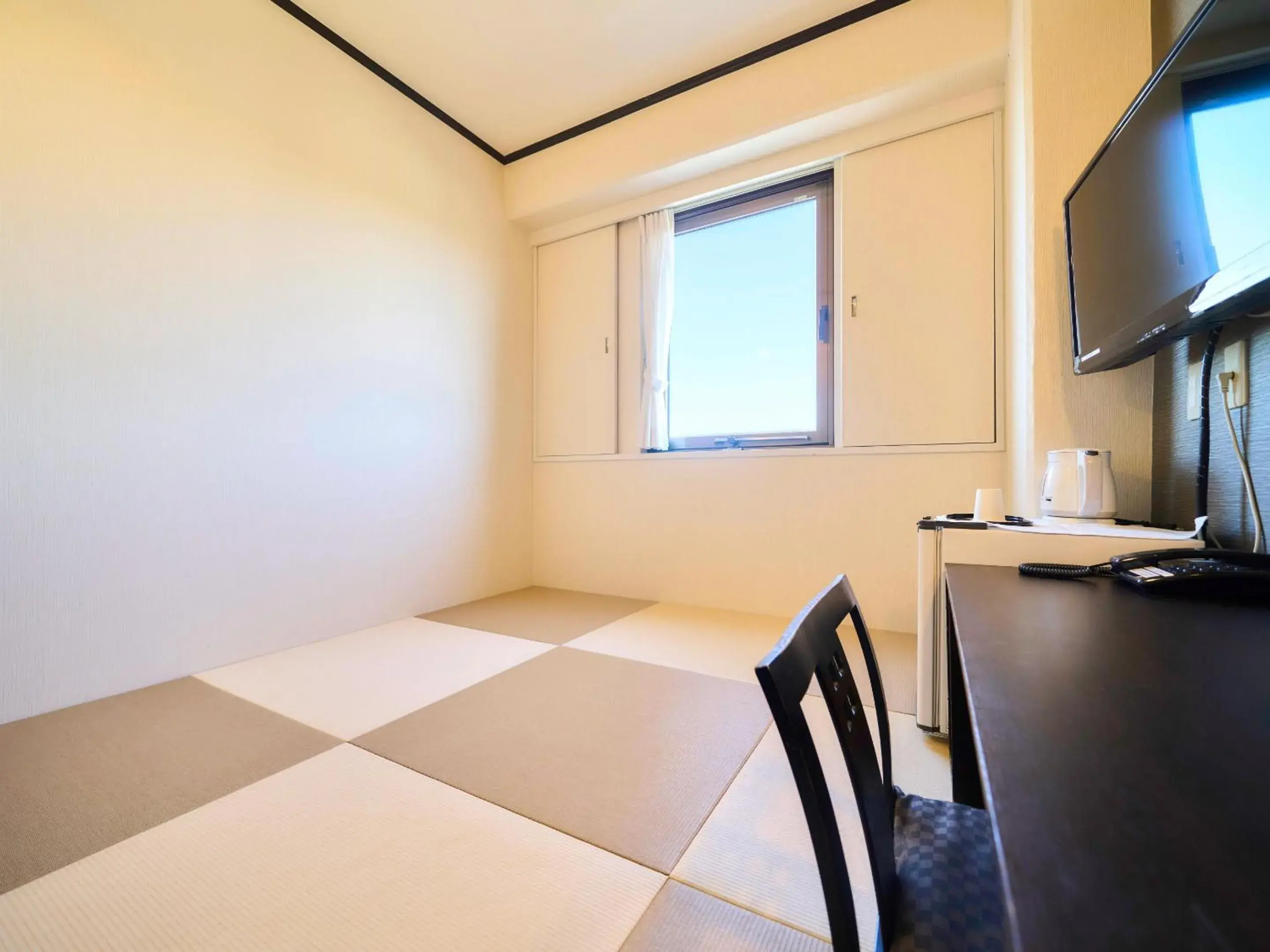 Single Room with Tatami Area - single occupancy - Smoking in Minakuchi Century Hotel Single Room with Tatami Area - single occupancy - Smoking in Minakuchi Century Hotel