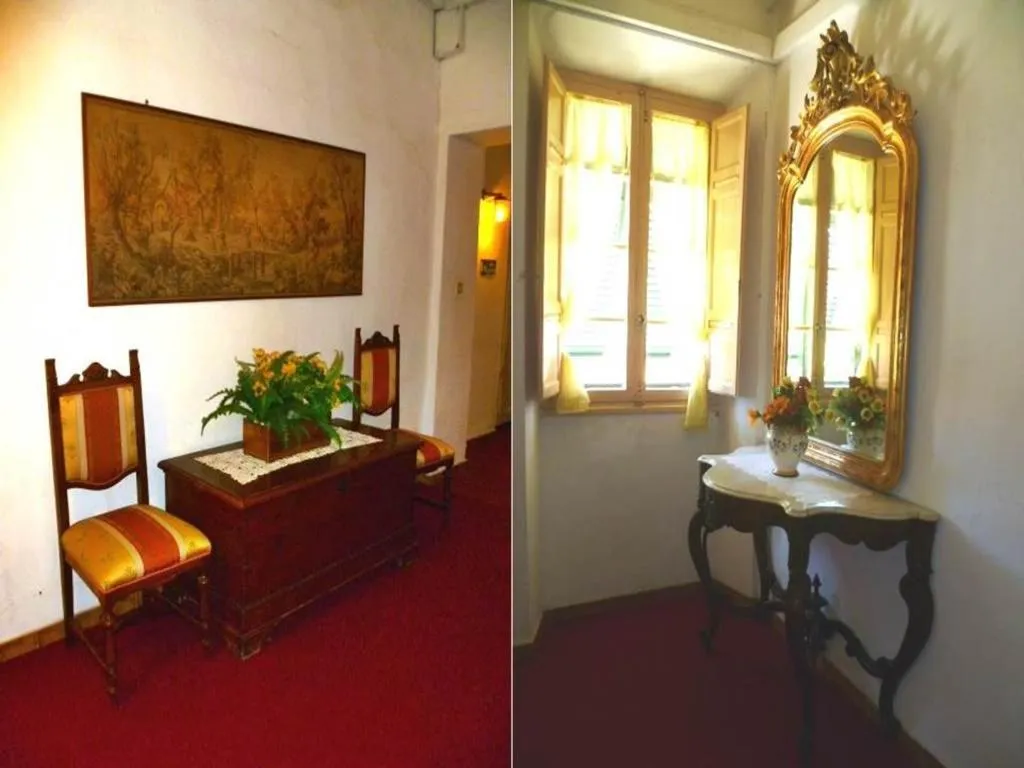 Bed in Albergo Ape Elbana