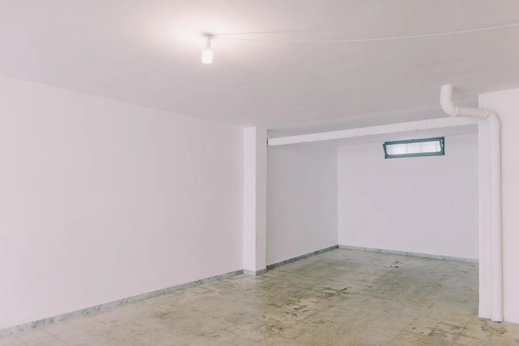 Parking in Suite 10 Home Design & Spa