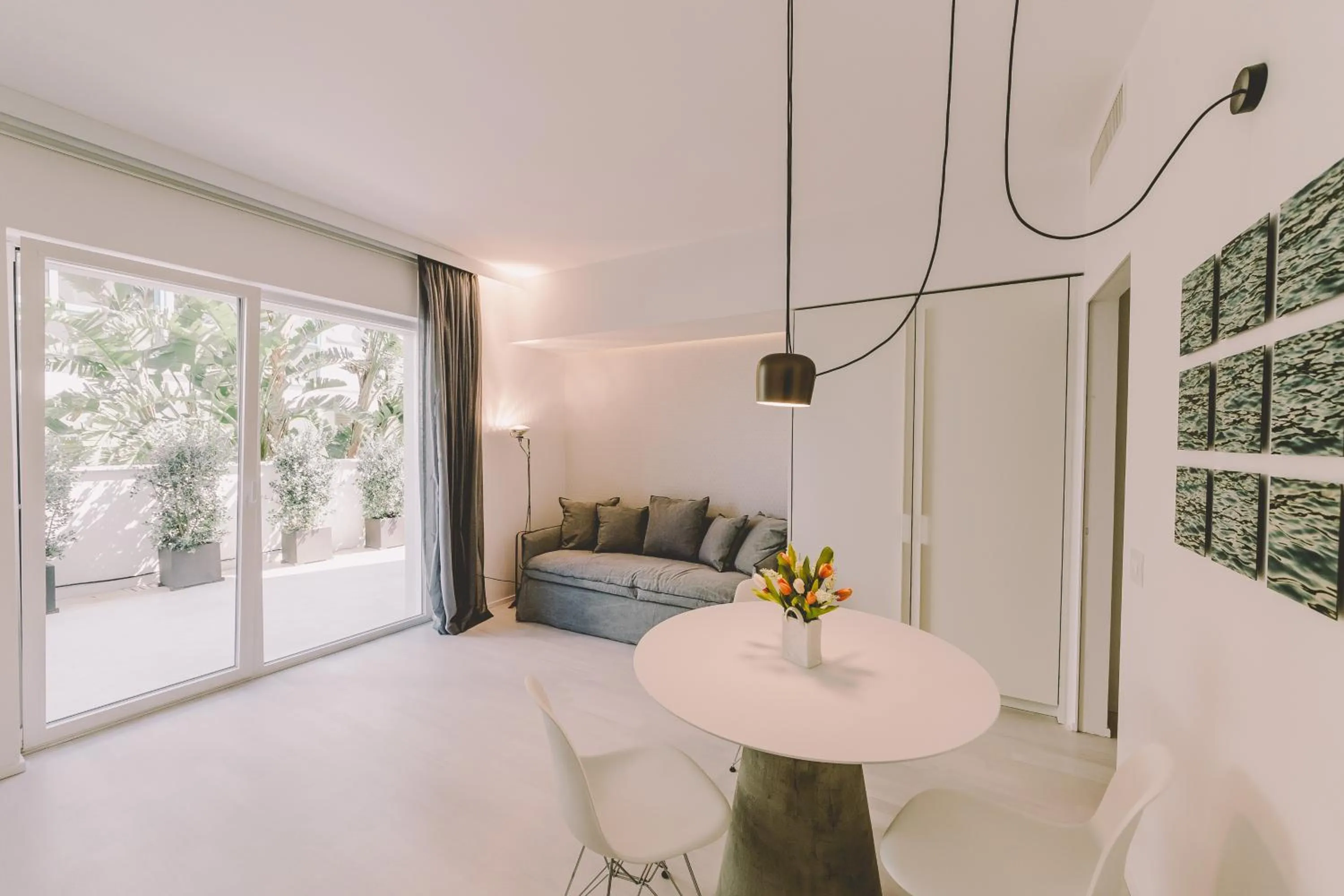 Dining area in Suite 10 Home Design & Spa