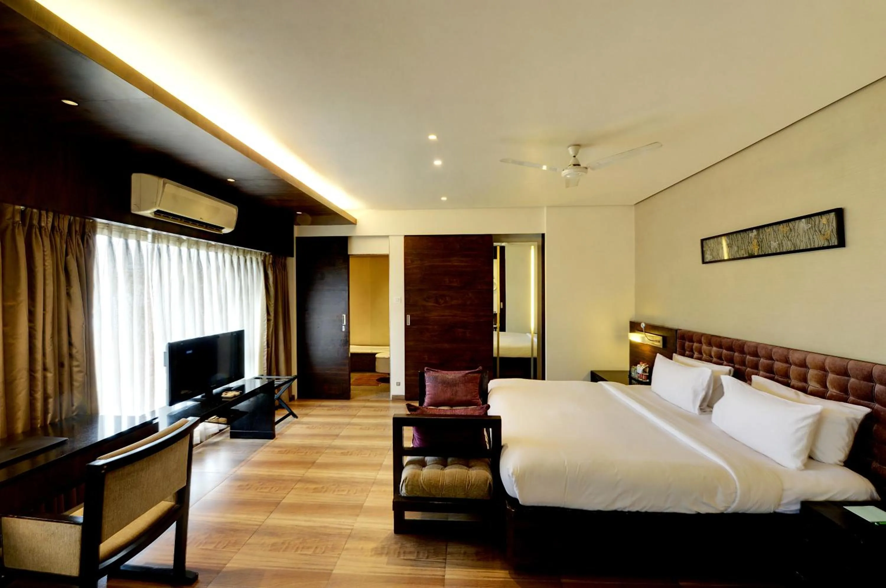Bedroom, Bed in Hotel Sankam Residency