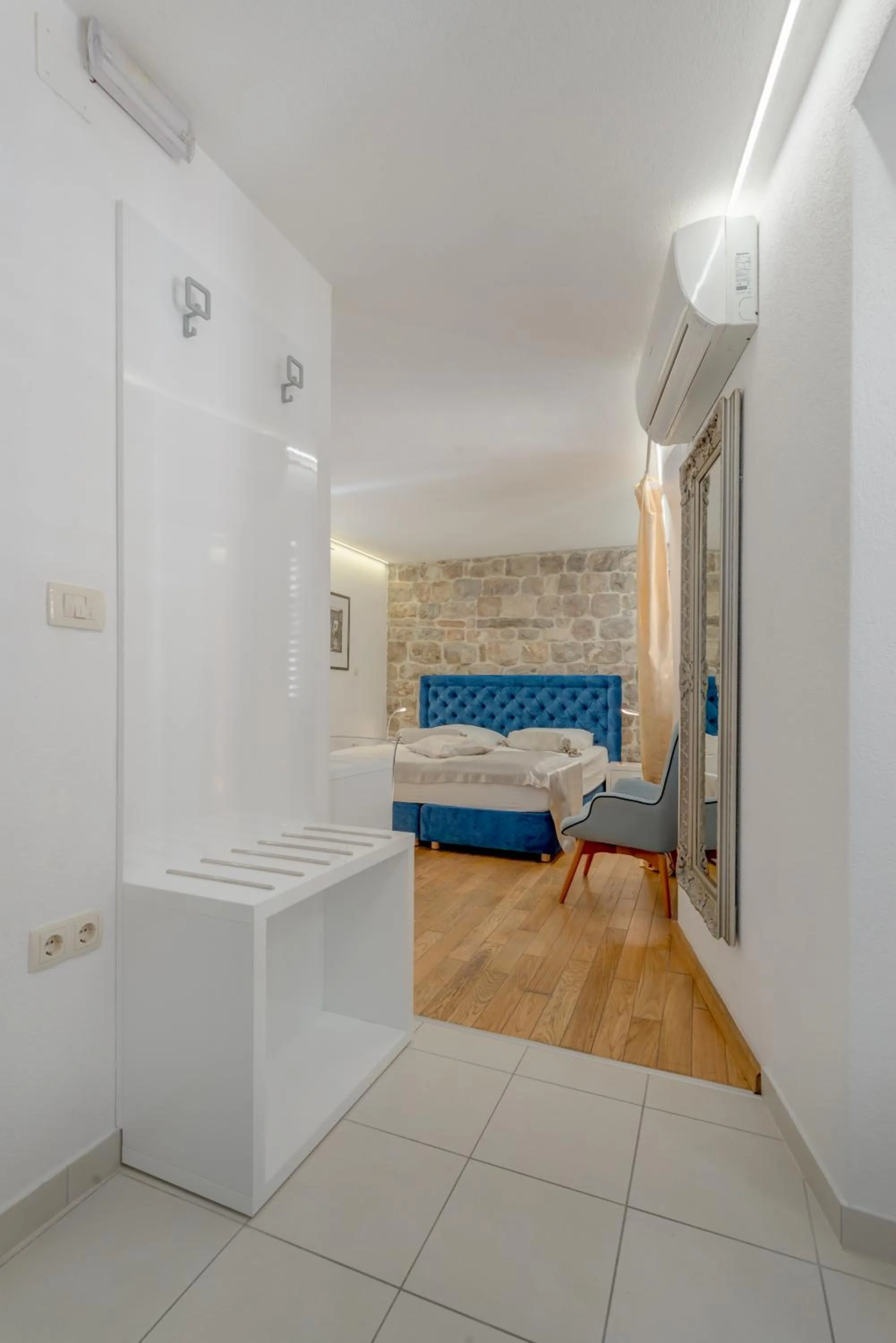 Photo of the whole room, Bed in Guesthouse Imperator