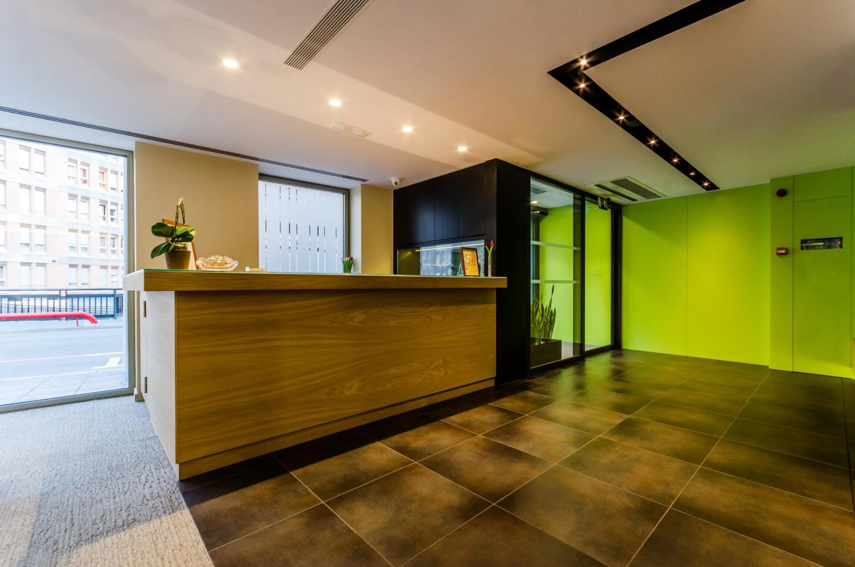 Facade/entrance in Hotel Metropolis