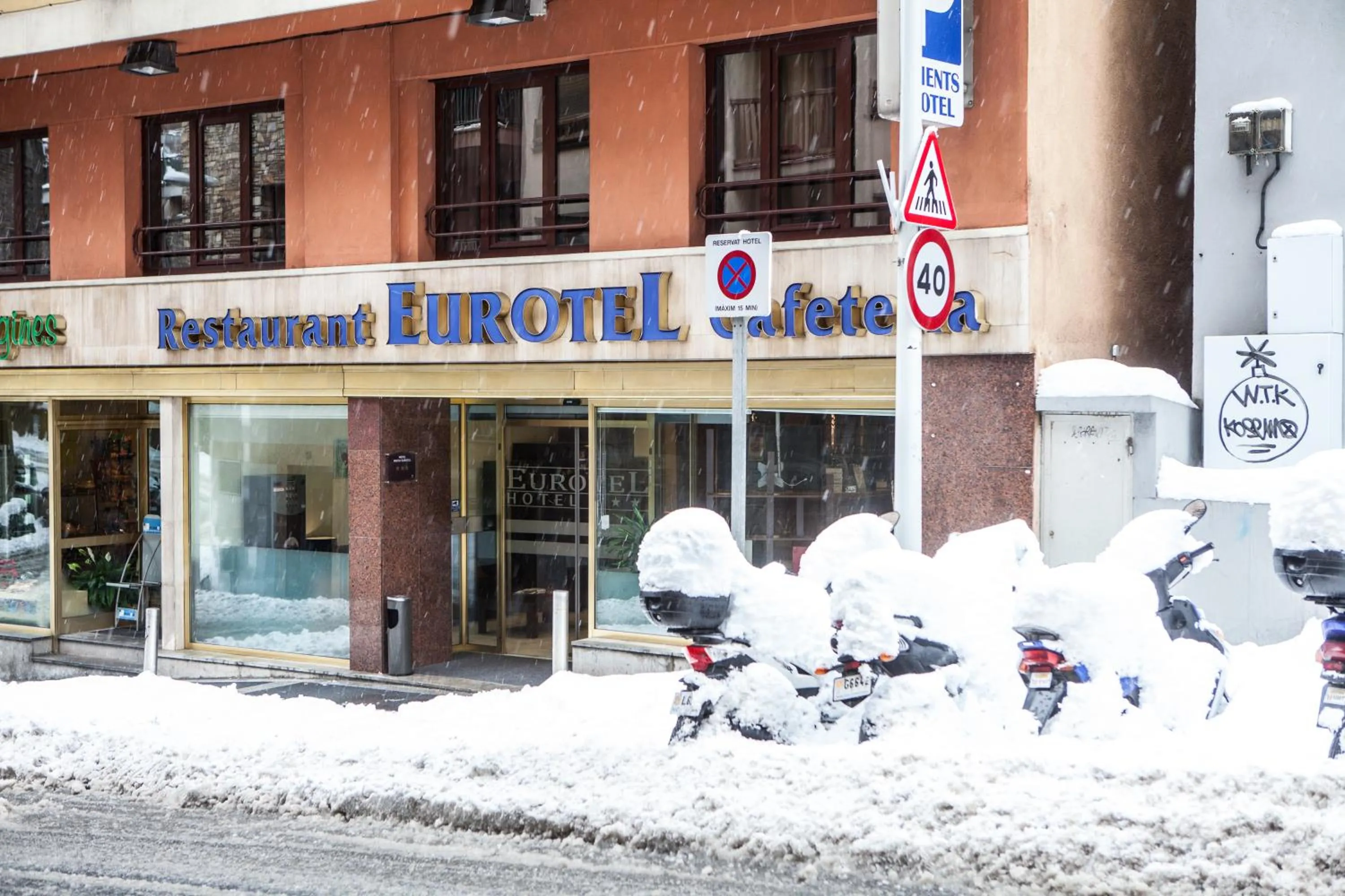 Facade/entrance in Insitu Eurotel Andorra