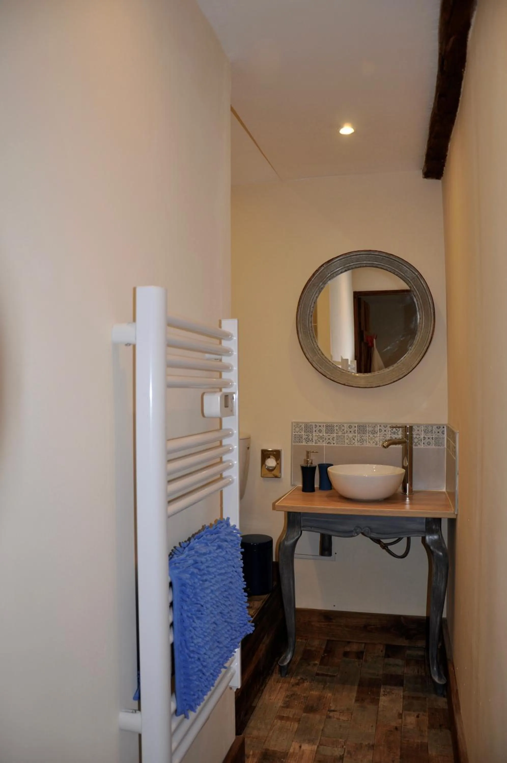 Bathroom in Chez Fins Bois