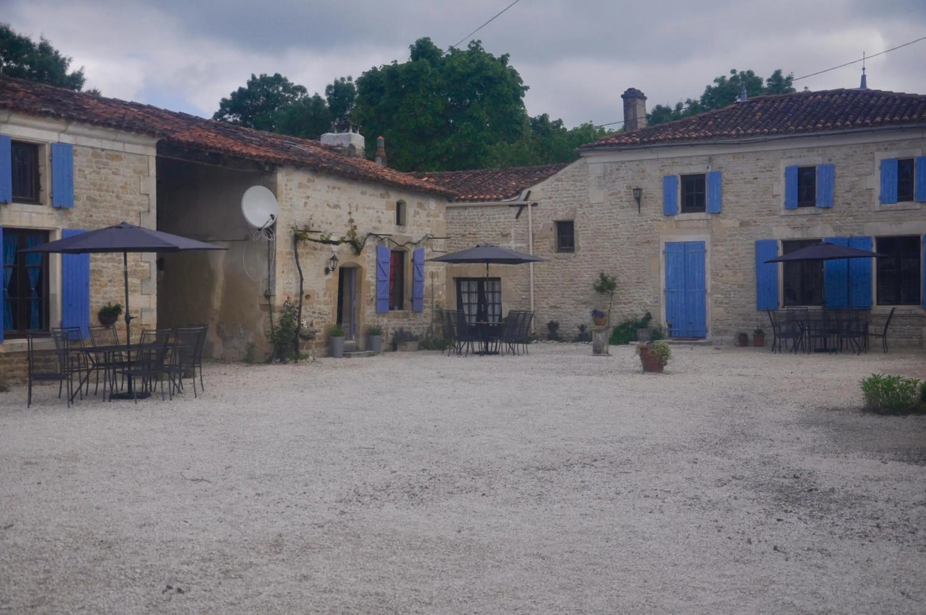 Patio in Chez Fins Bois
