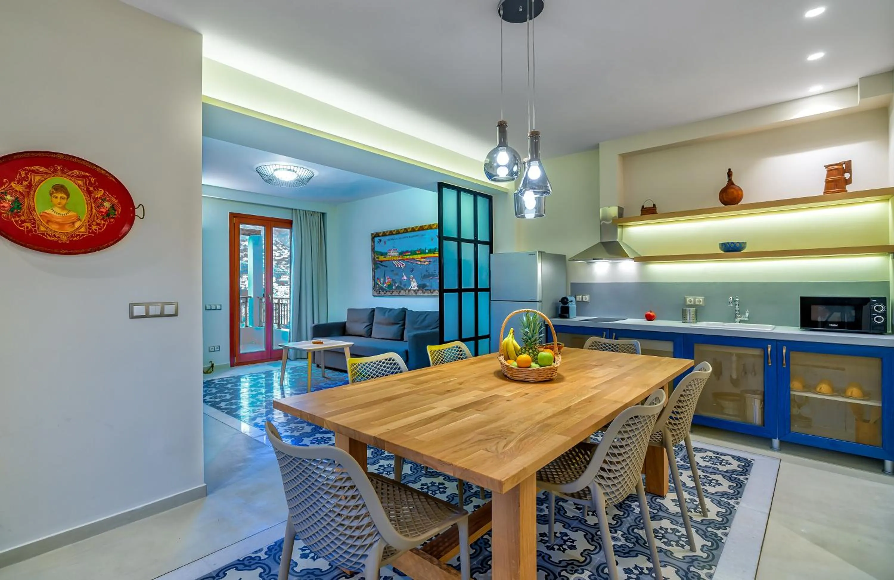 Property building in Belvedere Andros