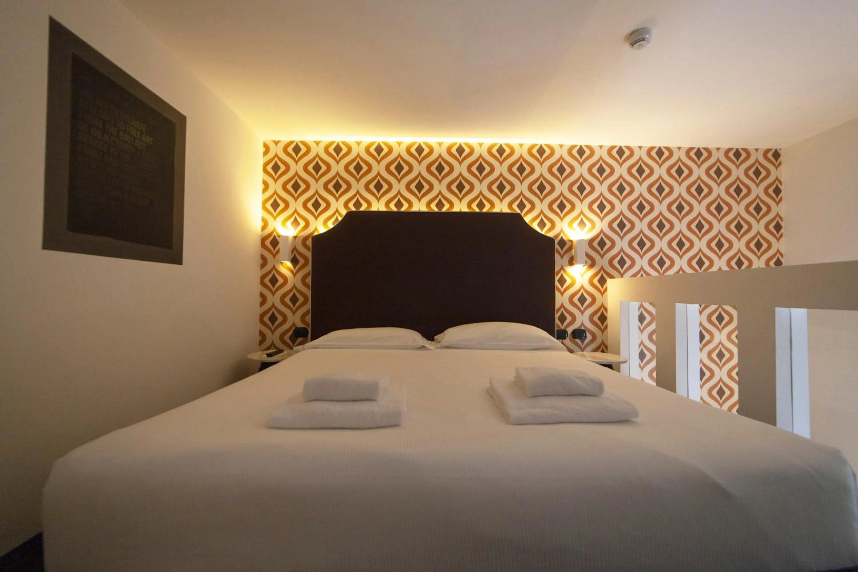 Bedroom, Bed in Hotel Al Campanile - Luxury Suites & Apartments