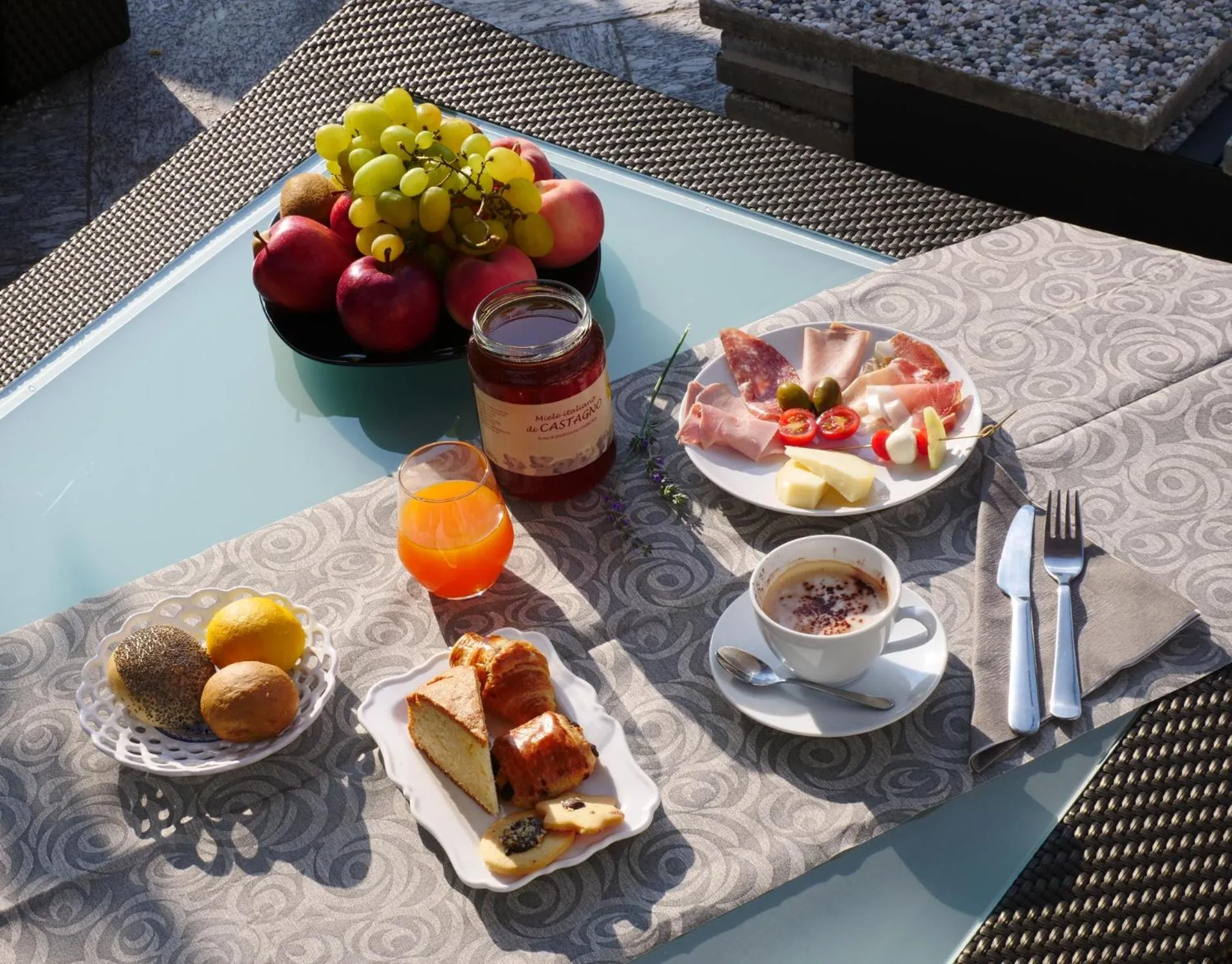 Breakfast in Hotel Al Campanile - Luxury Suites & Apartments