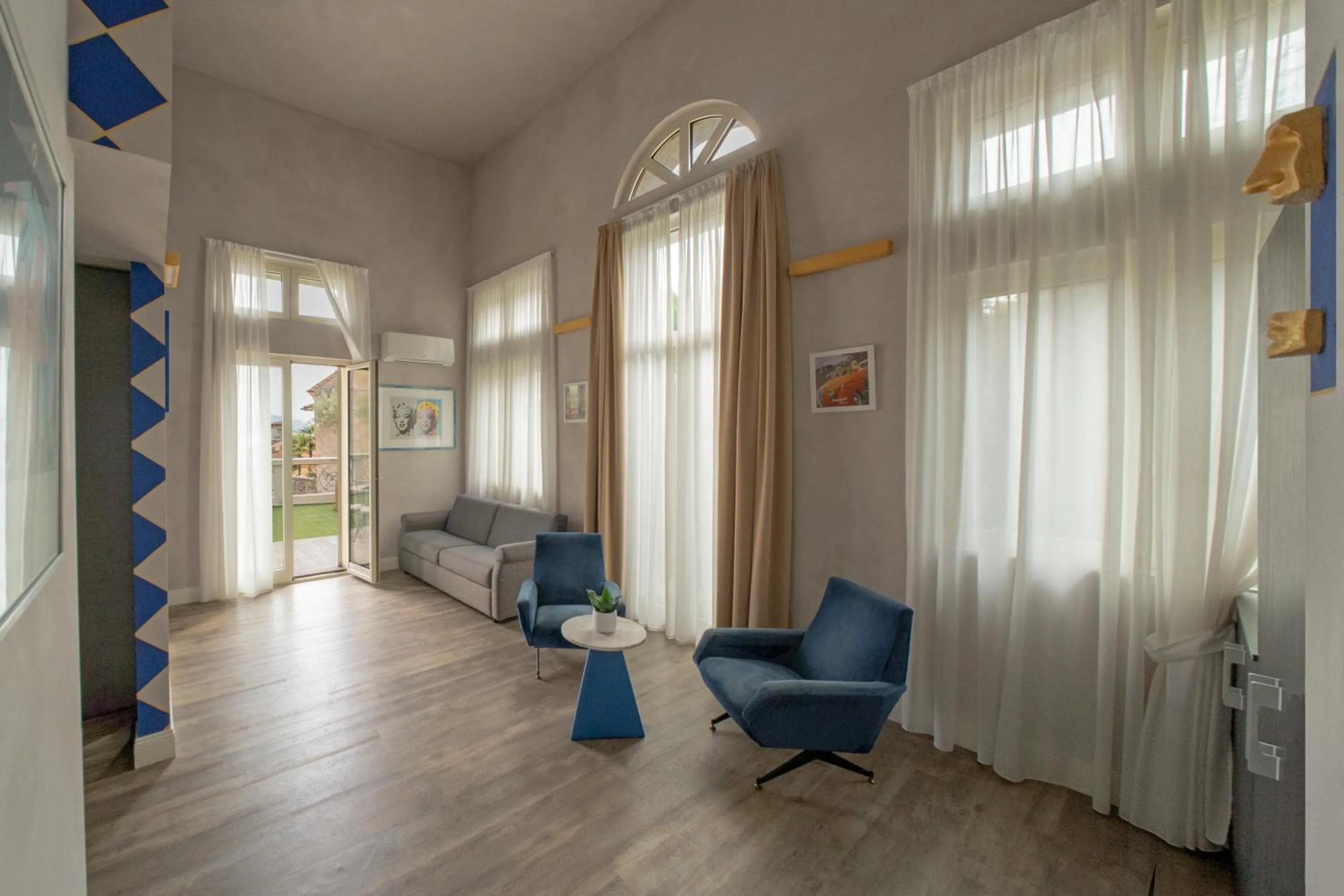 Living room in Hotel Al Campanile - Luxury Suites & Apartments