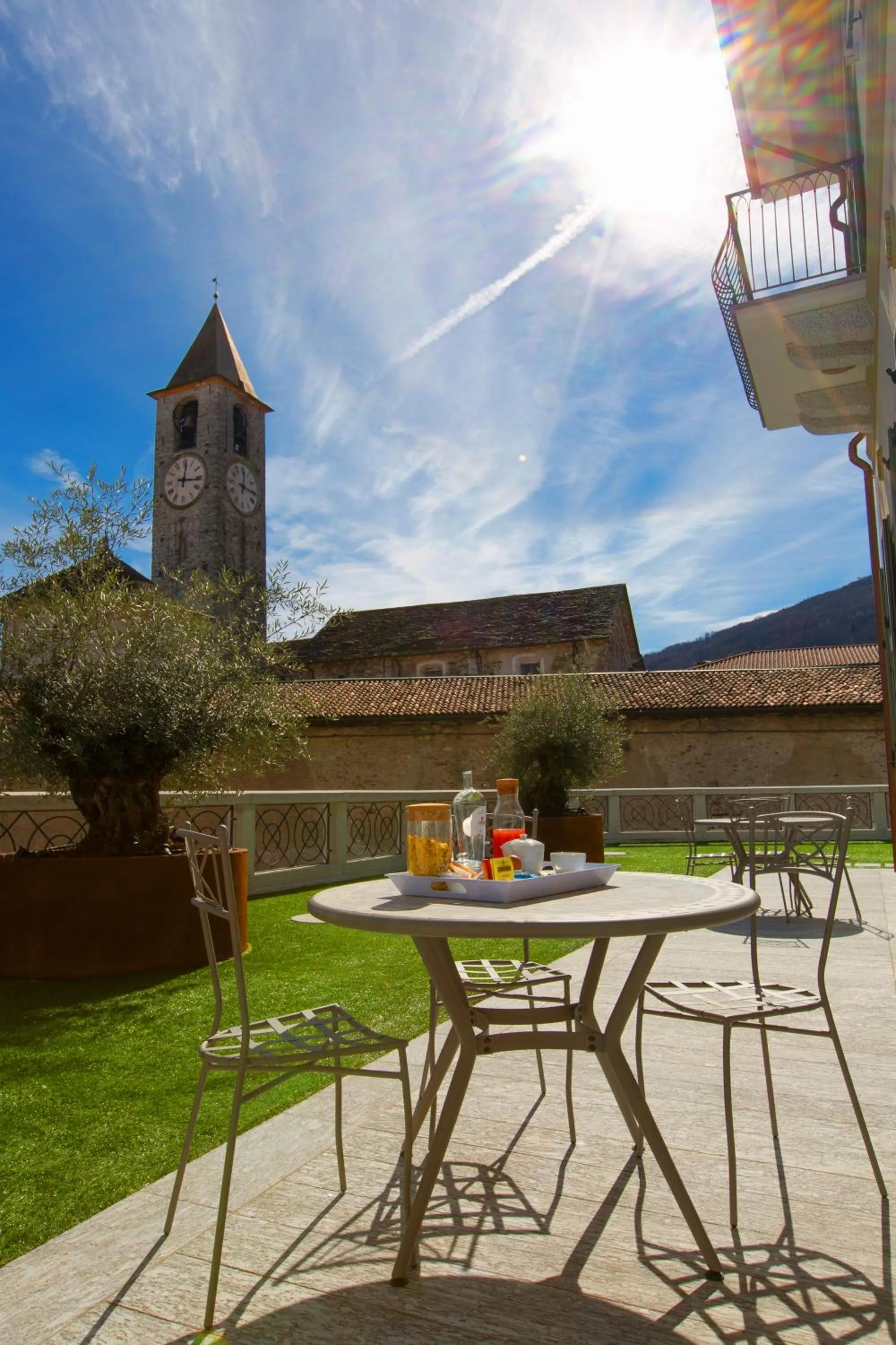 Garden view in Hotel Al Campanile - Luxury Suites & Apartments
