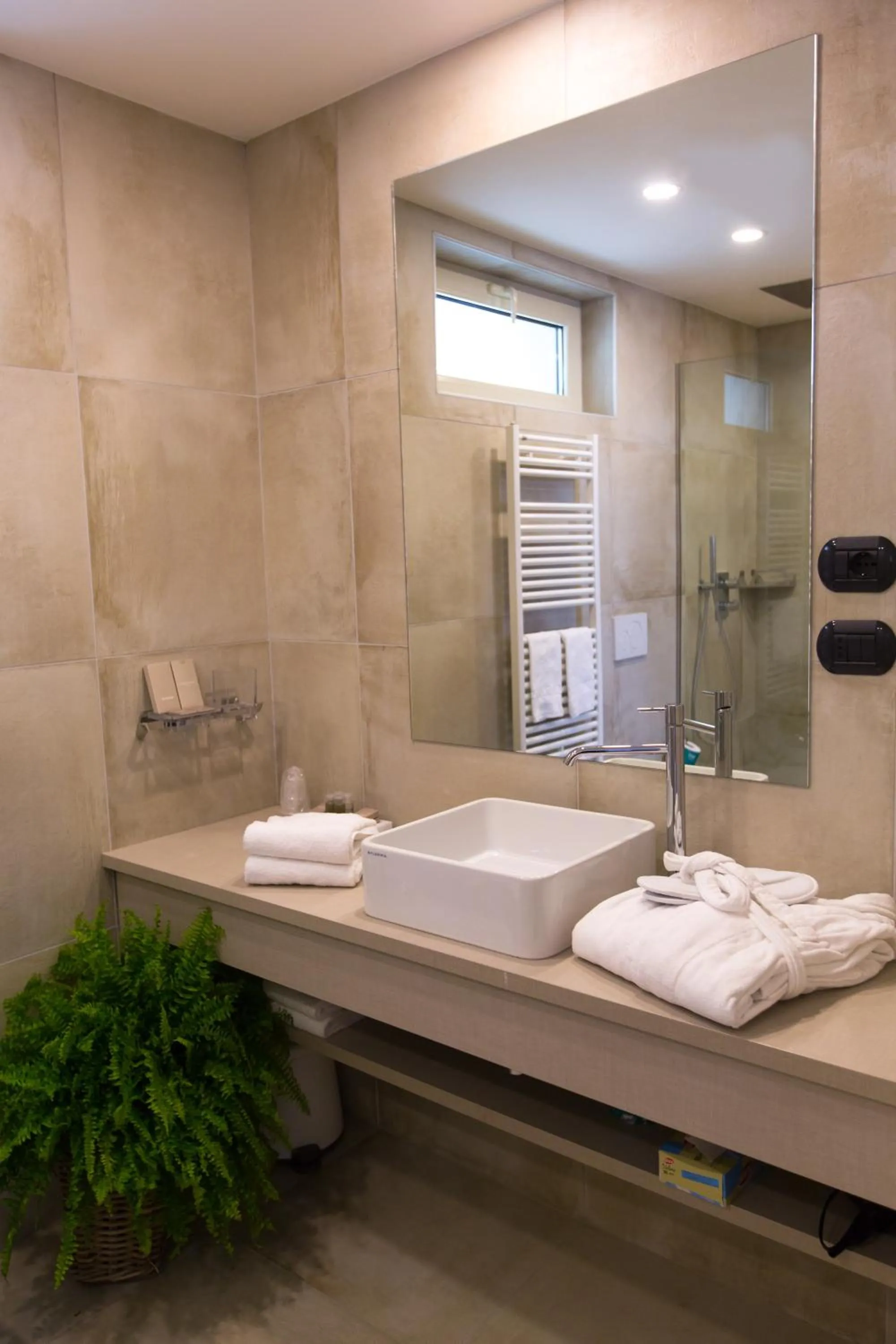 Bathroom in Hotel Al Campanile - Luxury Suites & Apartments