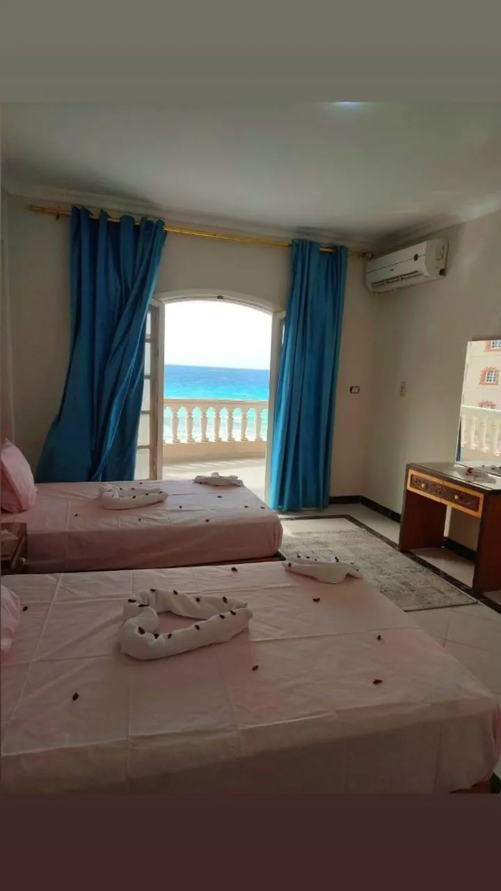 Bed in Ajami Hotel Armed Forces Apartments