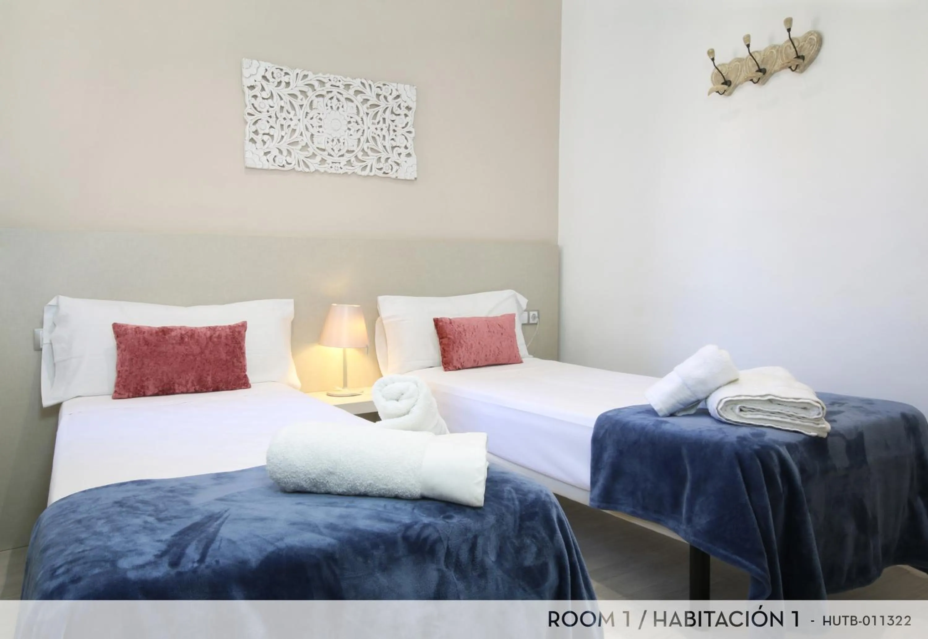 Bedroom, Bed in Suite Place Barcelona Còrsega