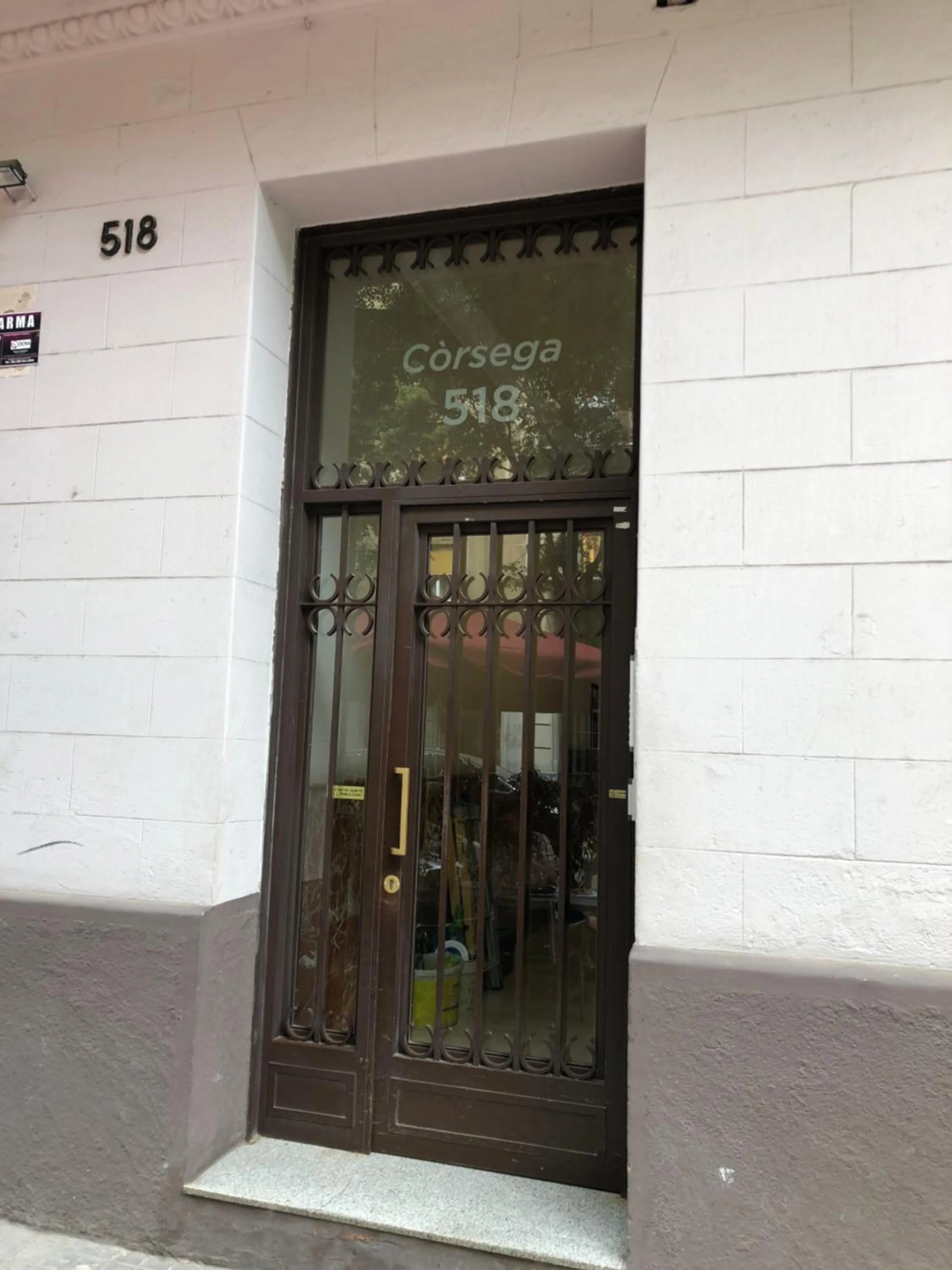 Property building in Suite Place Barcelona Còrsega