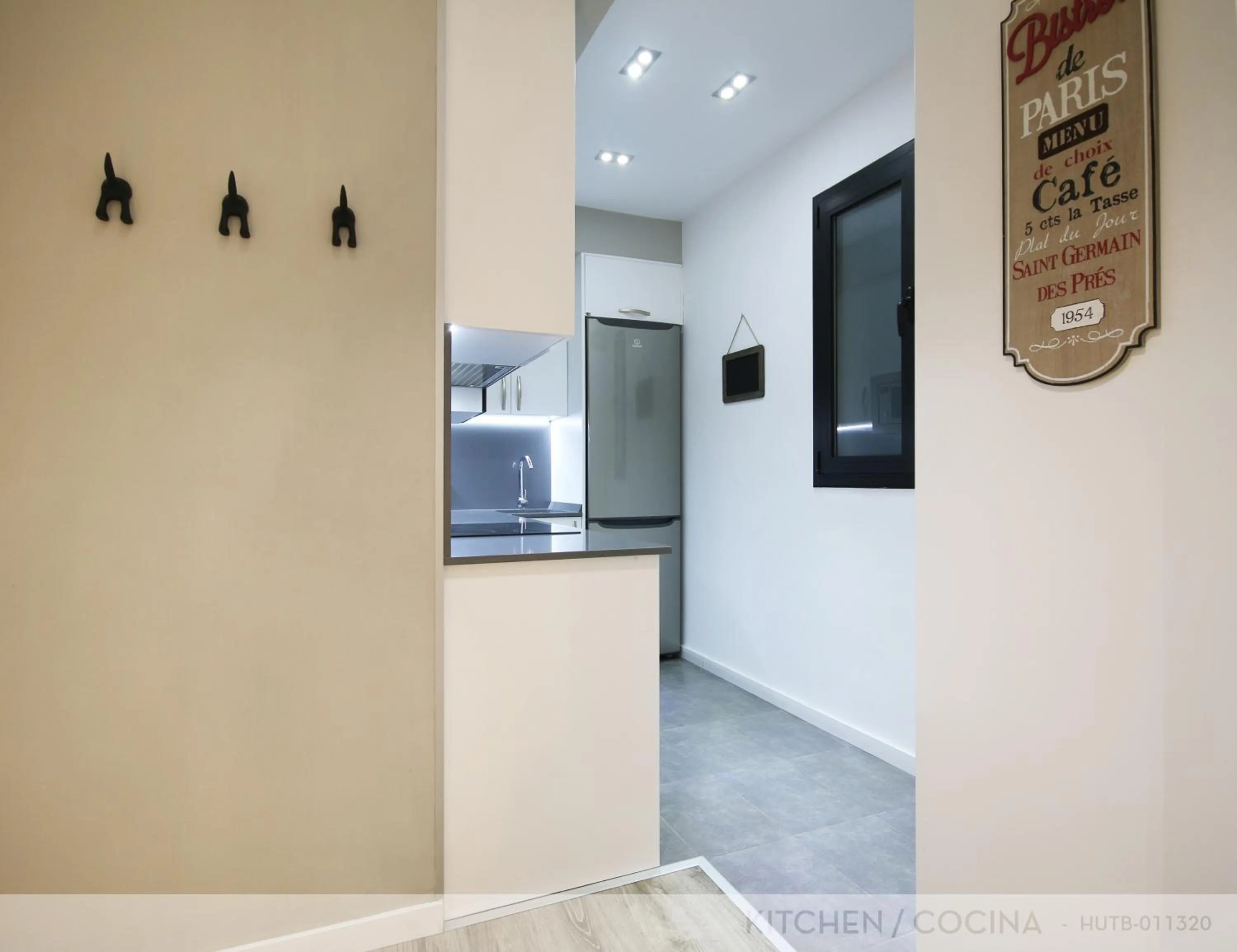 Kitchen or kitchenette in Suite Place Barcelona Còrsega