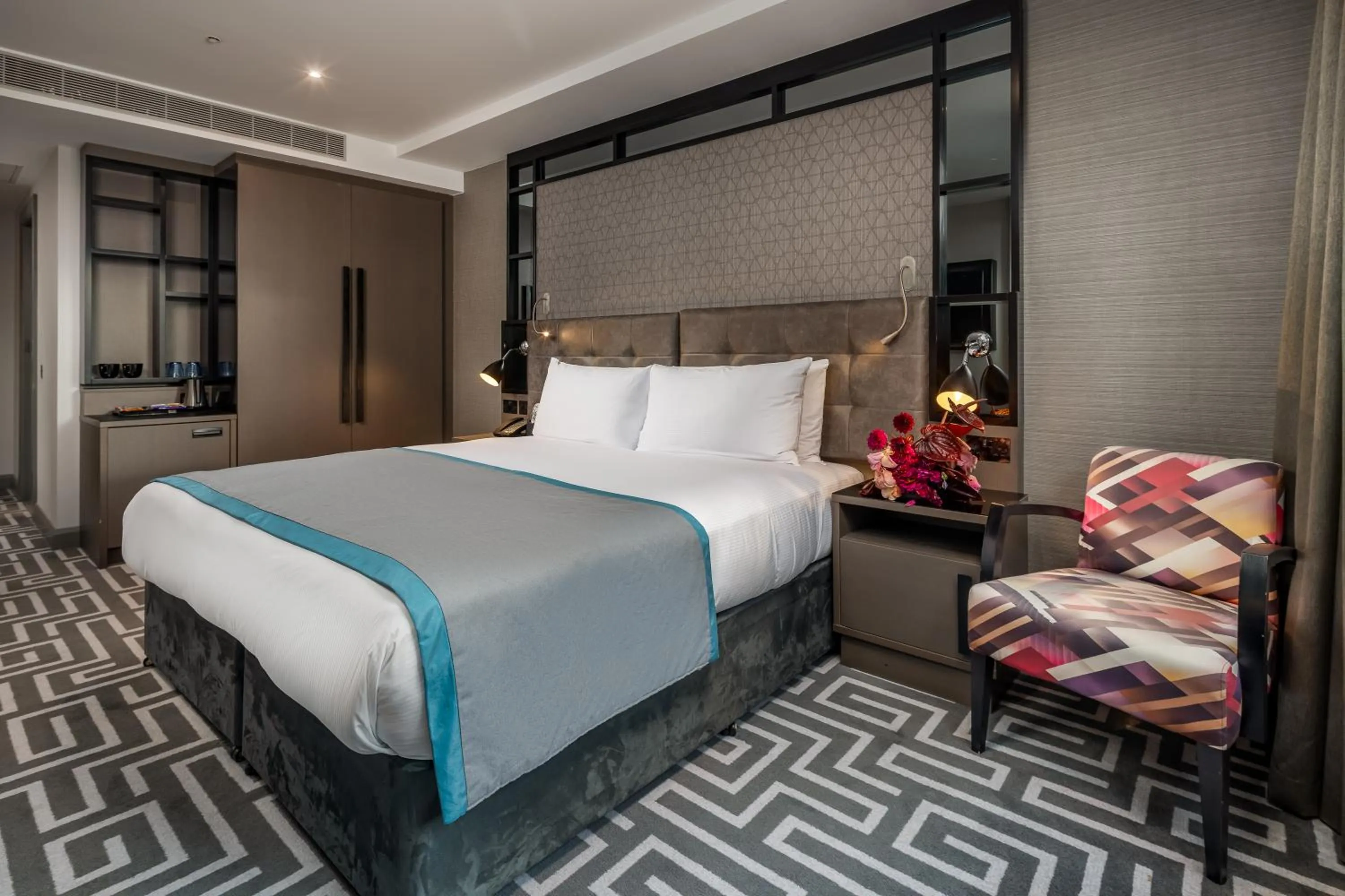 Bedroom, Bed in Courthouse Hotel Shoreditch