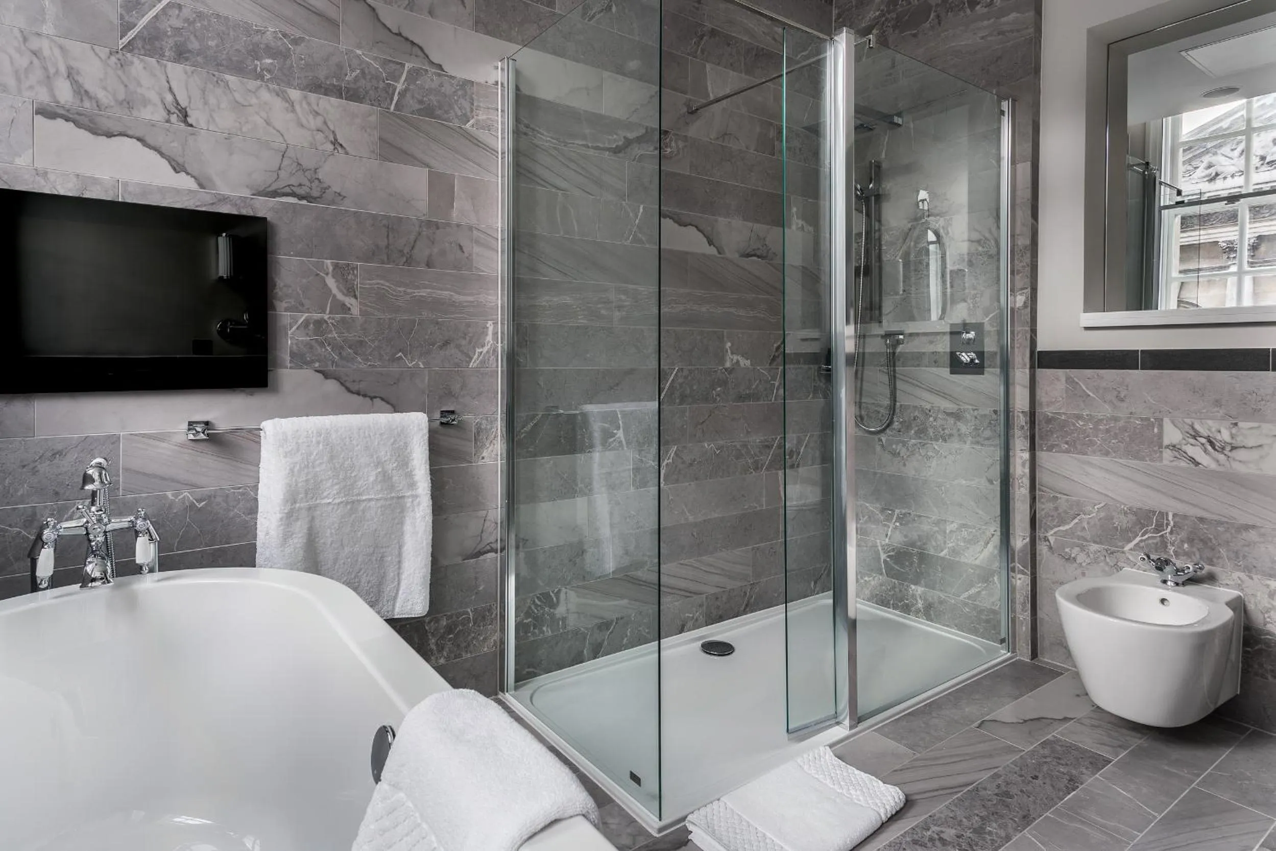 Bathroom in Courthouse Hotel Shoreditch