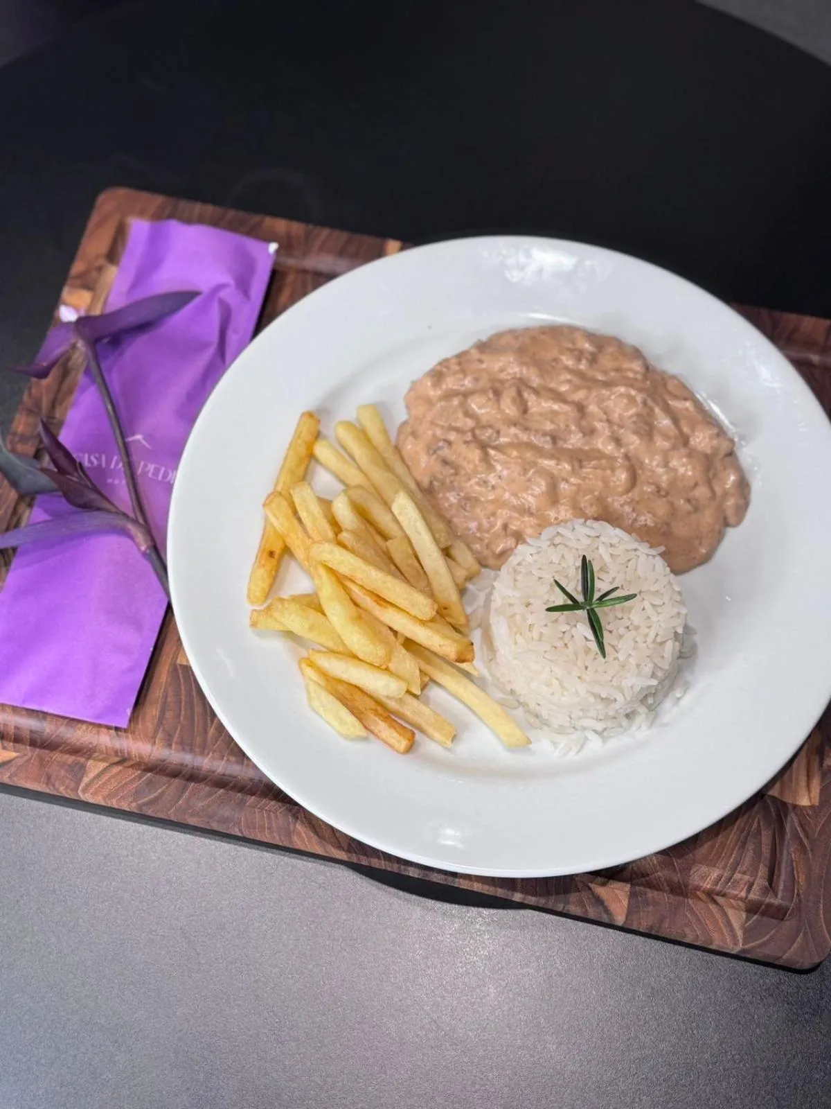 Food in Motel Casa de Pedra