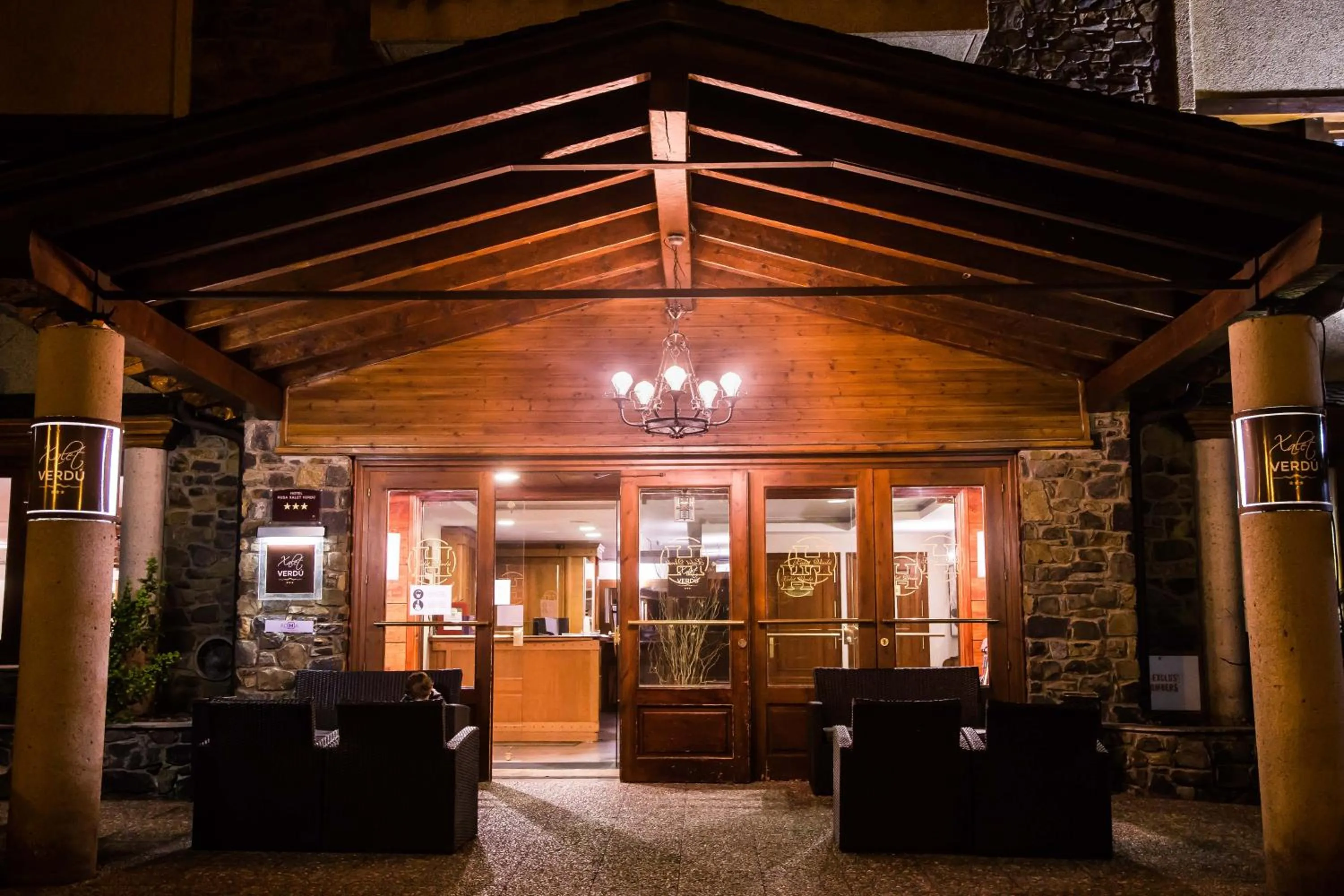 Facade/entrance in Hotel Xalet Verdú