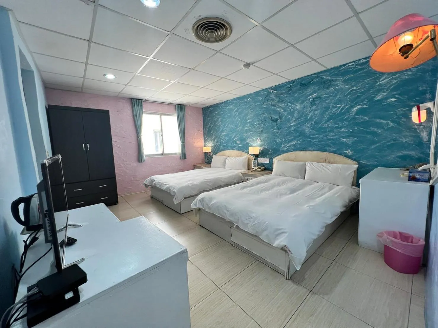 Bed in Dajenshan Hotel