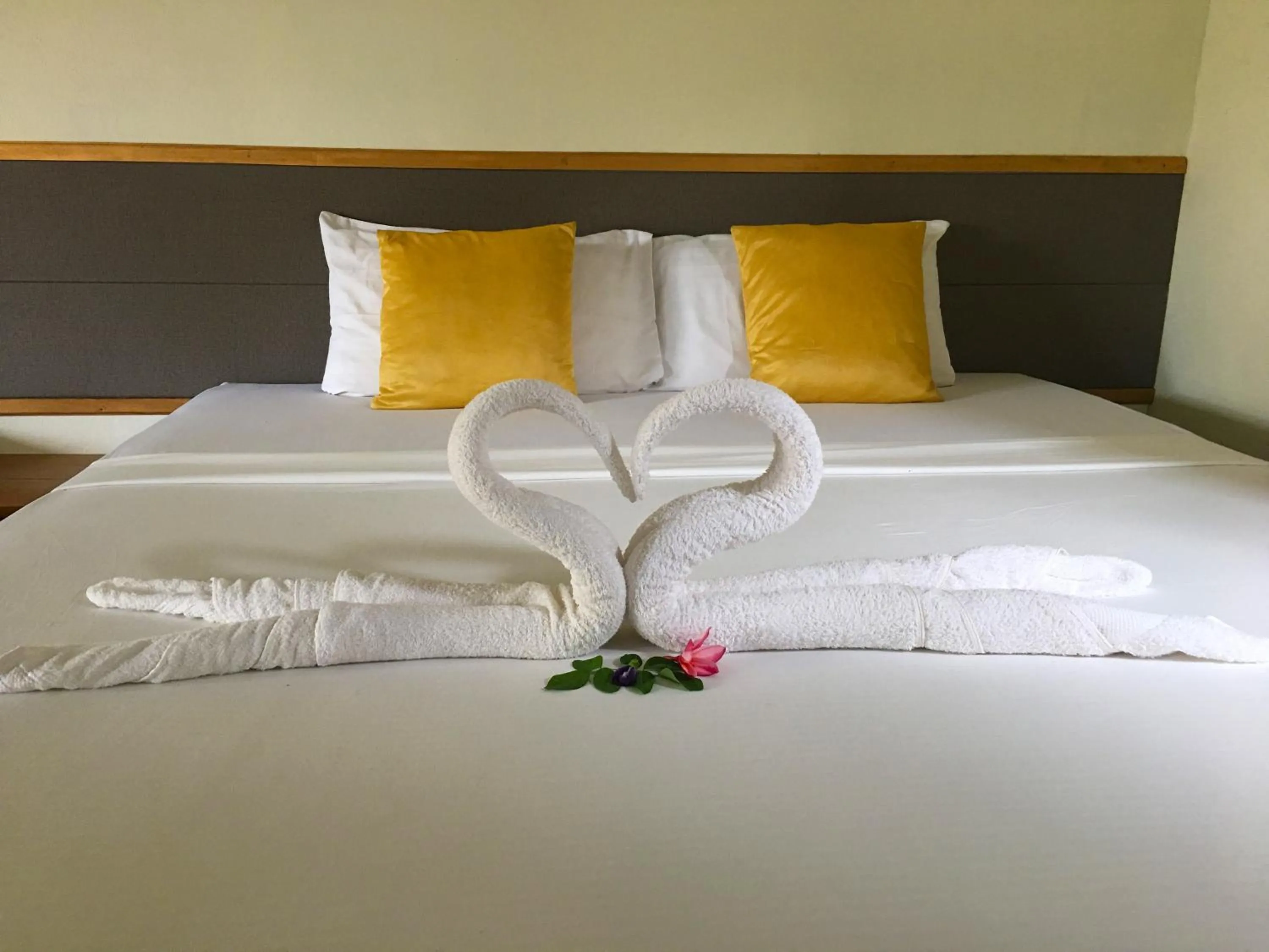 Bed in Lanta Complex